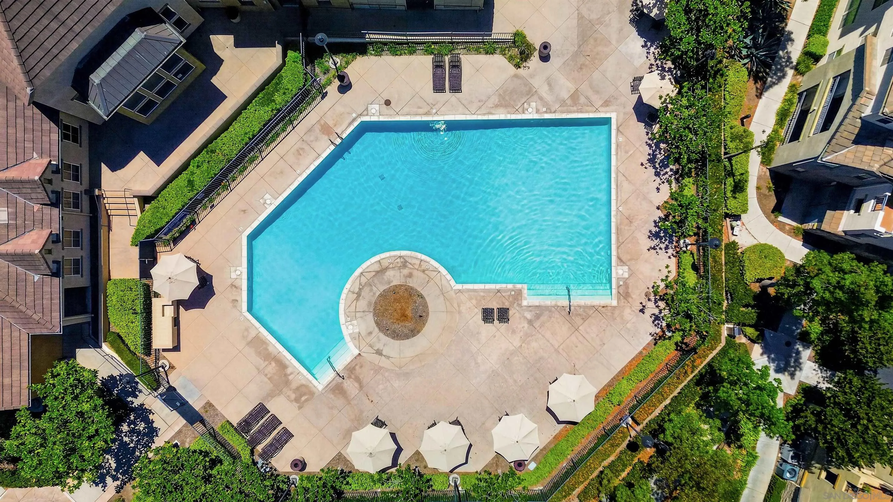 https://cdn.realtyfeed.com/cdn/127/260020866/e516ce16fb510e0d06fc22edd76e58af.webp