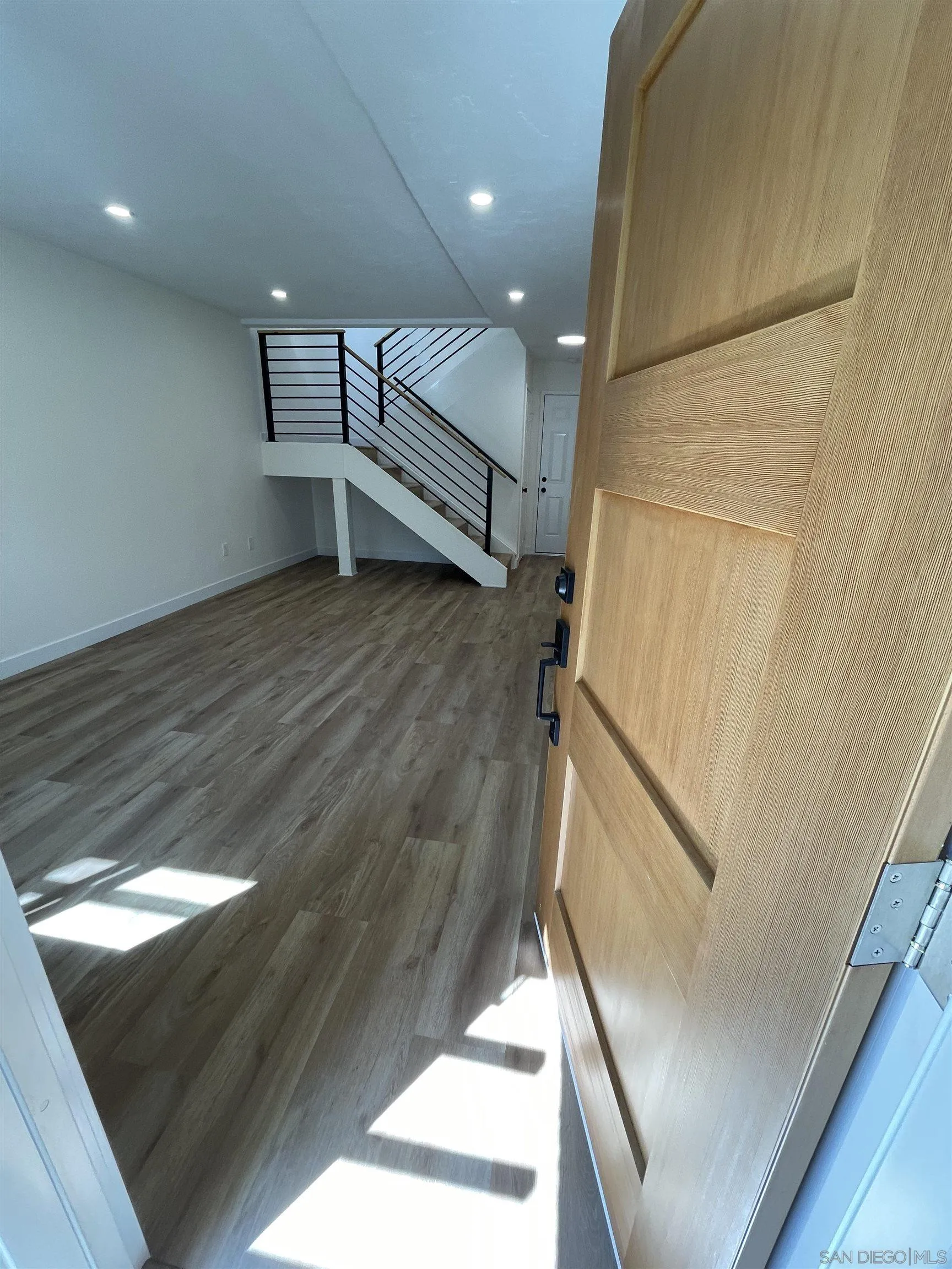 9595 Easter Way Unit 5, San Diego, CA 92121 - Photo 5 of 47, San Diego, CA