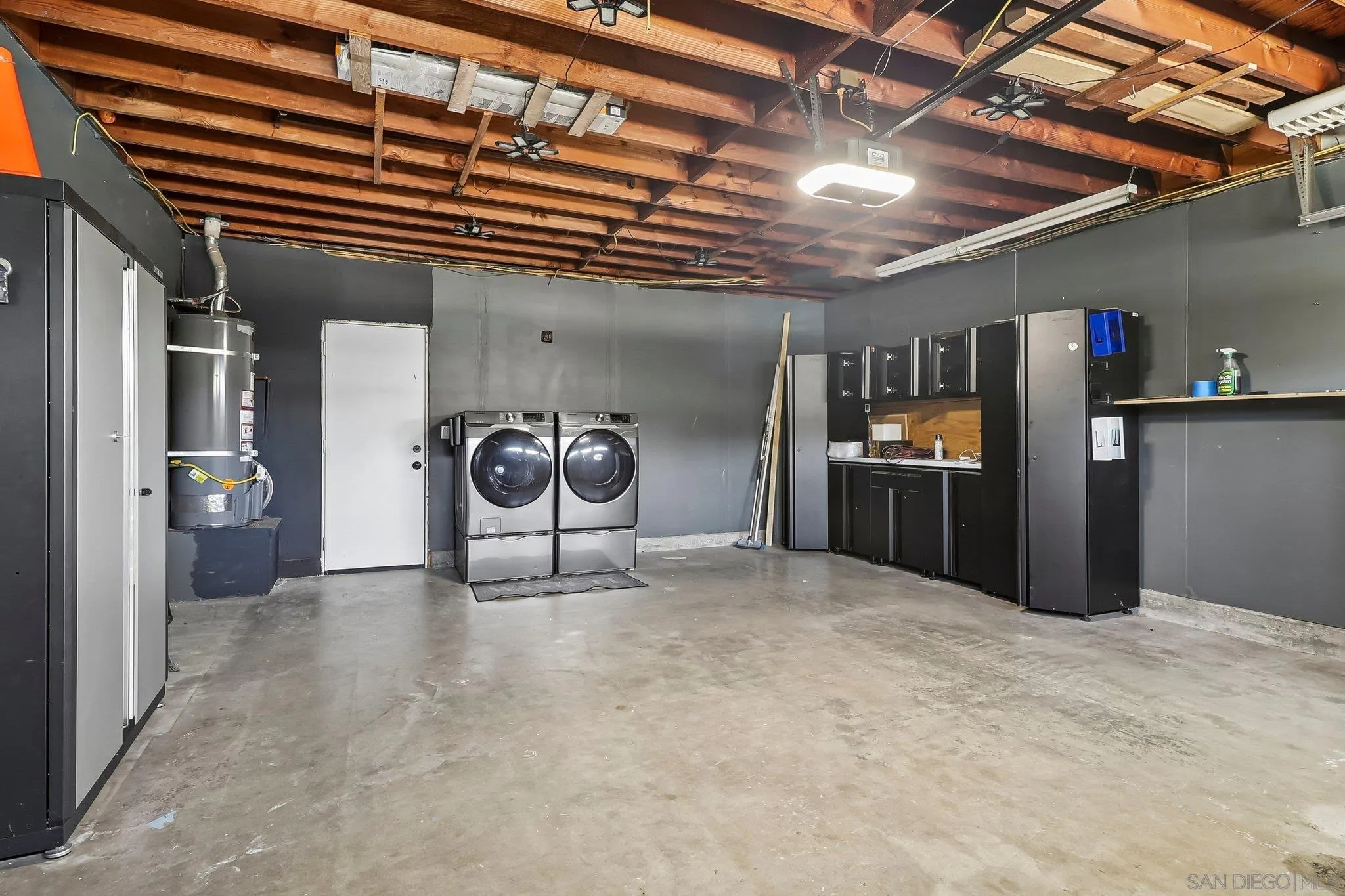 https://cdn.realtyfeed.com/cdn/127/260020870/f827e87b13b89da3ae5effbc2601d833.webp