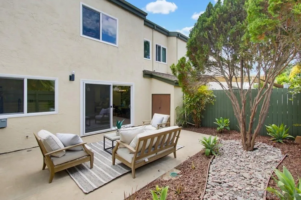 https://cdn.realtyfeed.com/cdn/127/260020871/972f6d1912cfa1c0c91a04907bca5eaf.webp