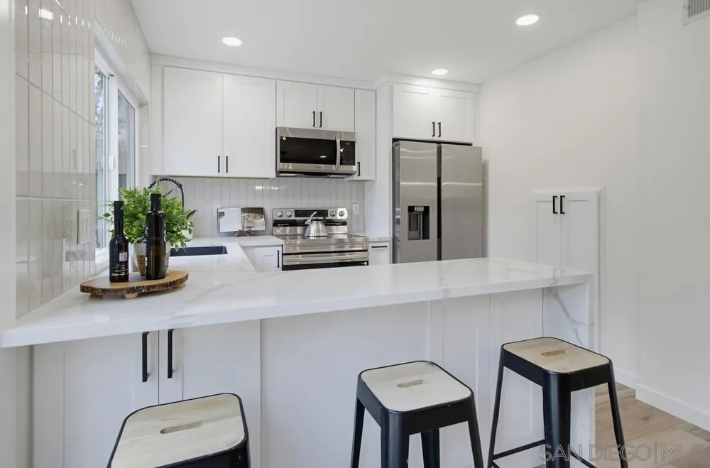 https://cdn.realtyfeed.com/cdn/127/260020871/ad0195b20c0d054b8161231744311d5a.webp