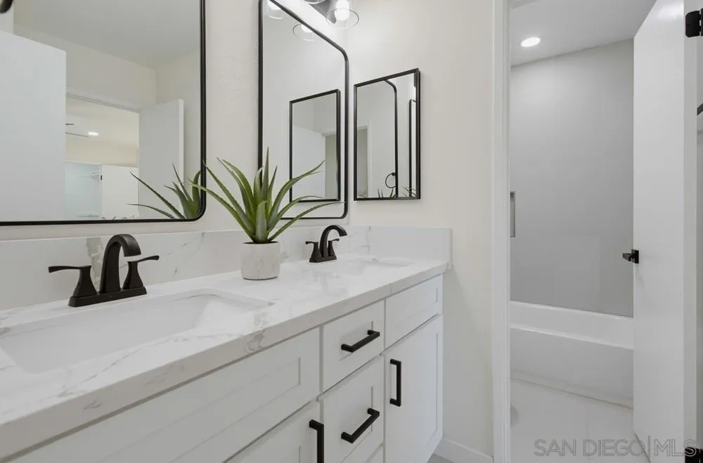 https://cdn.realtyfeed.com/cdn/127/260020871/d2fb77f6fc69dff53aaf998204c3da11.webp