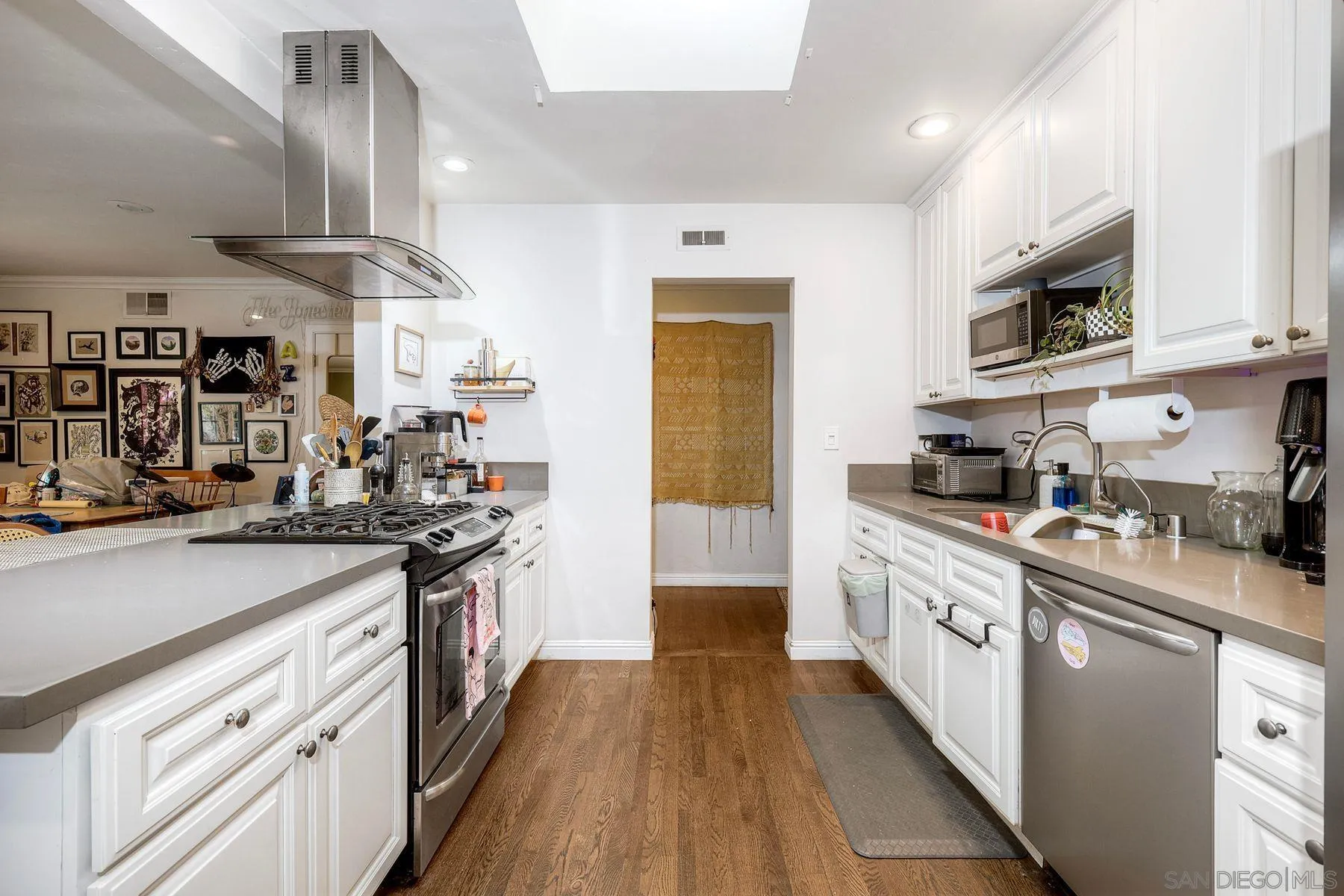 https://cdn.realtyfeed.com/cdn/127/260020873/0f5bb680f289115b415d63c389f6df4b.webp