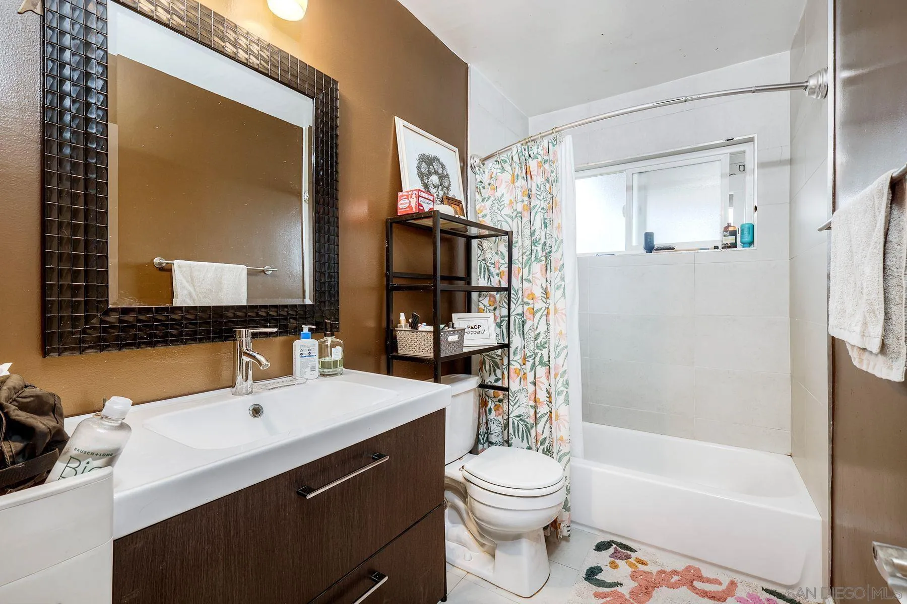 https://cdn.realtyfeed.com/cdn/127/260020873/3c45a6773f7bb4f1d5ca0bc461851b97.webp