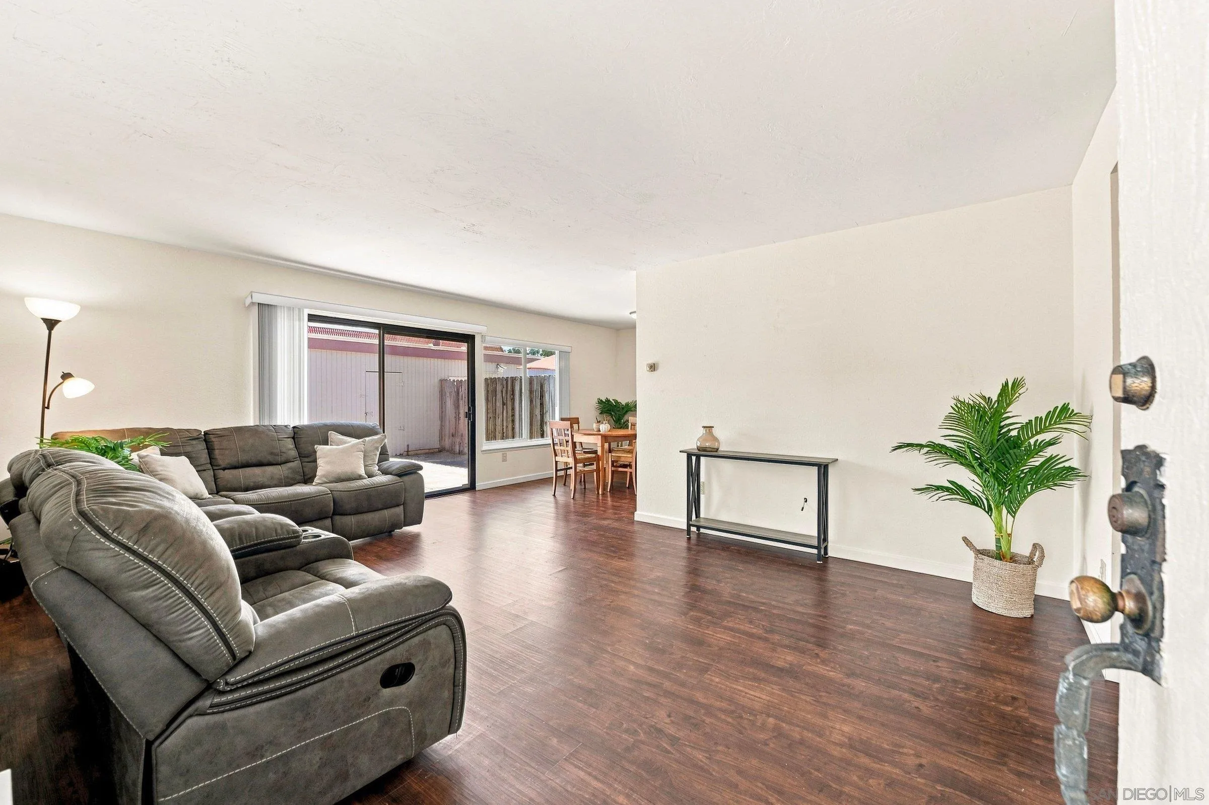 2812 Via Magia, Carlsbad, CA 92010 - Photo 5 of 27, Carlsbad, CA