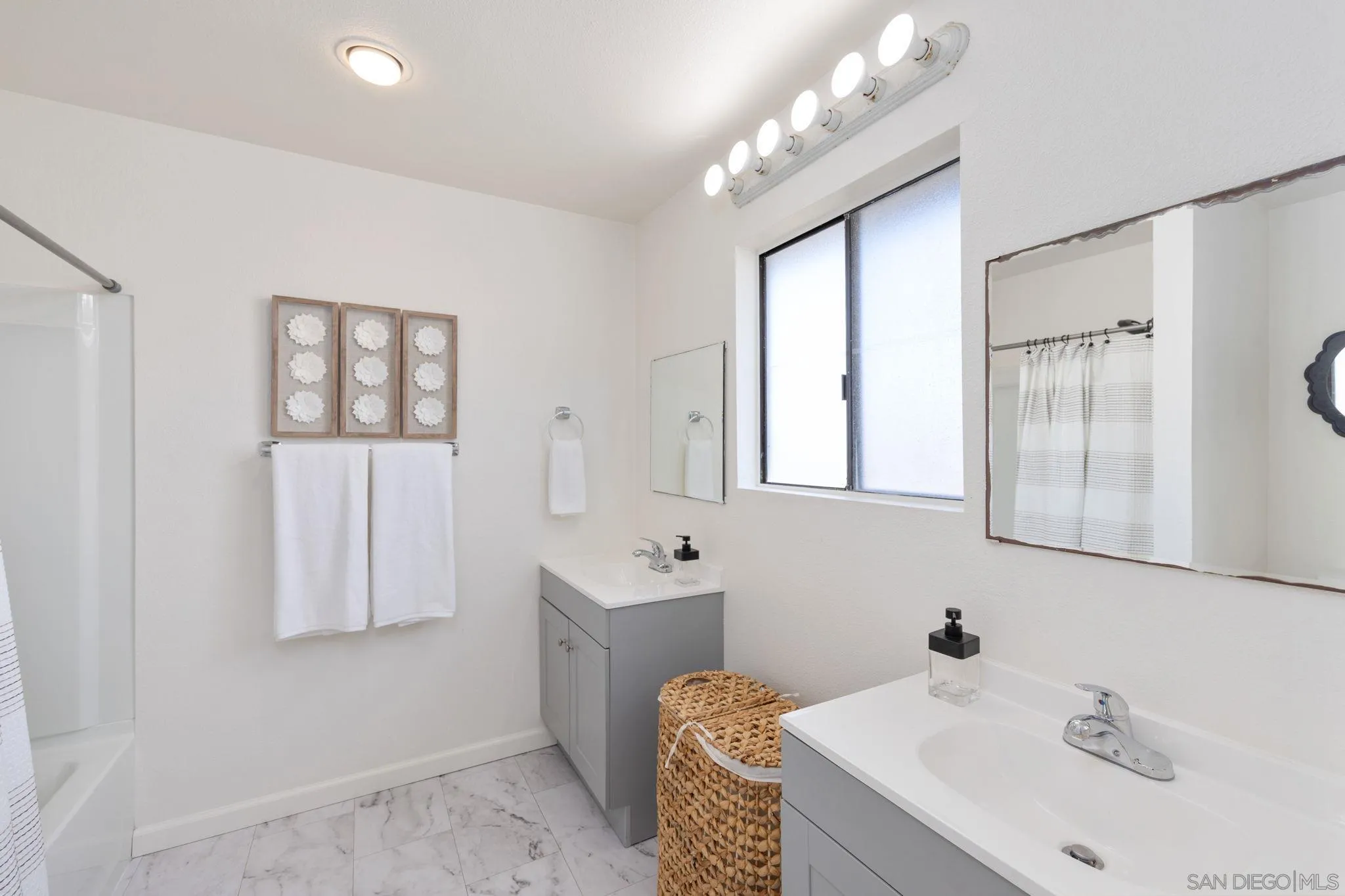 https://cdn.realtyfeed.com/cdn/127/260020875/8095004019f6ce7fdcf19a76a724e8aa.webp