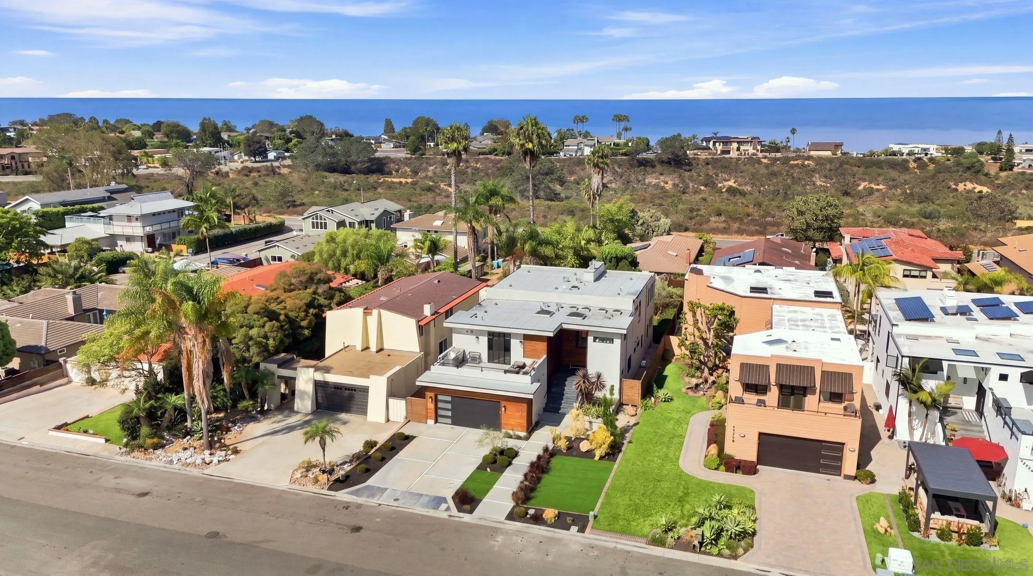 https://cdn.realtyfeed.com/cdn/127/260020876/6c81a31f7ff0207ee18364226fd3110d.webp