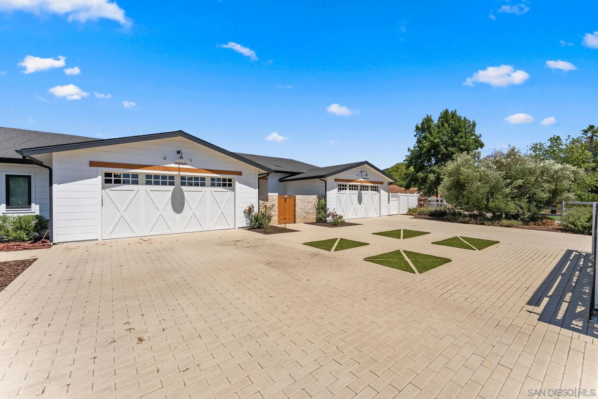 105 Equestrian, San Marcos, CA 92069 - Main photo, San Marcos, CA