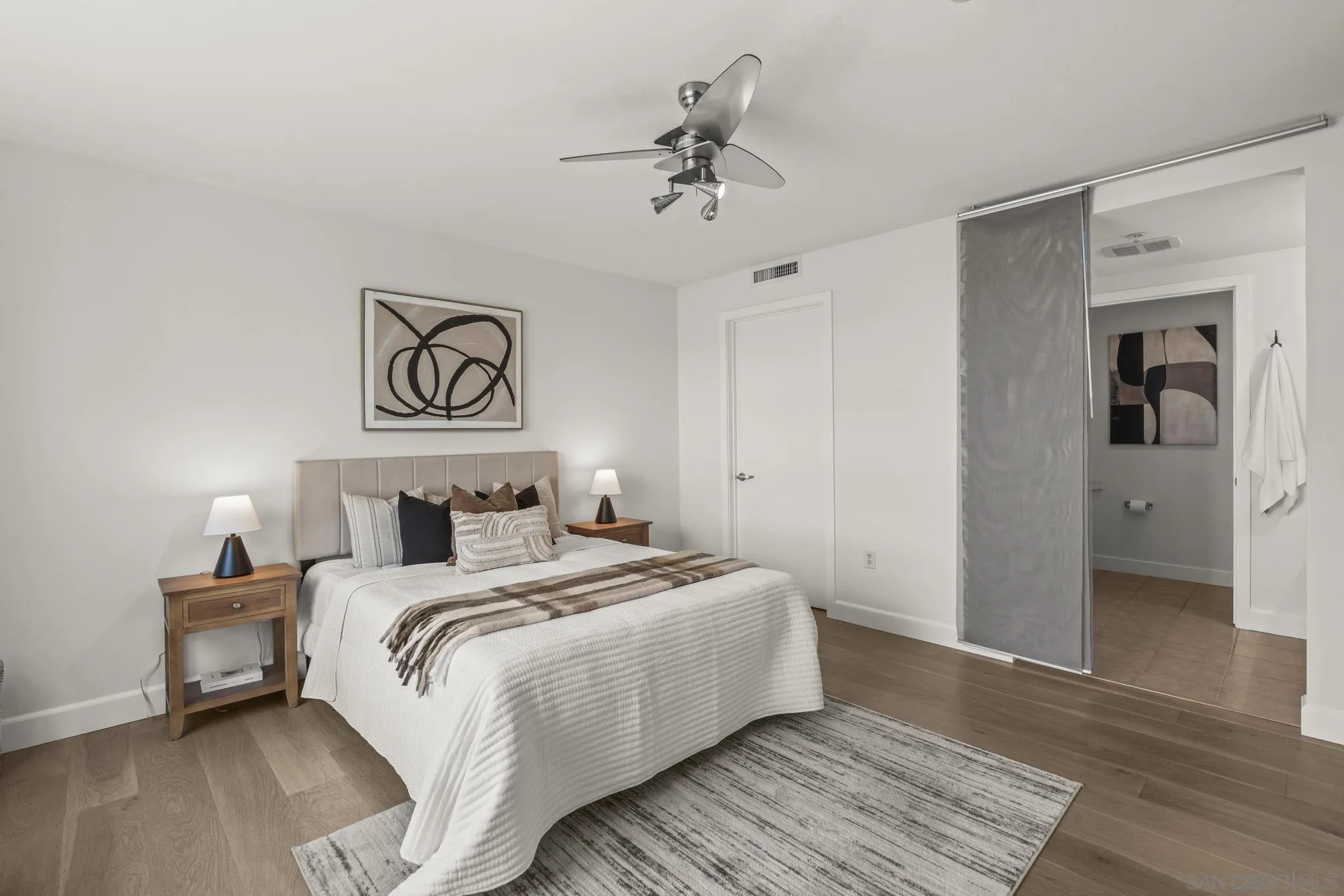 https://cdn.realtyfeed.com/cdn/127/260020881/d4d11cd1ec52bfb1d48b52323175d52a.webp