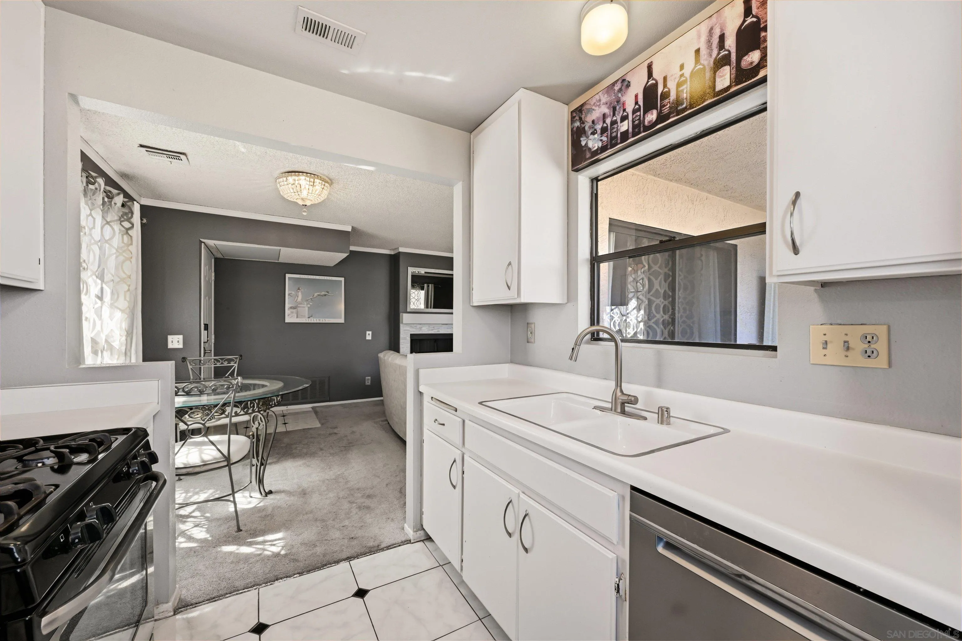 https://cdn.realtyfeed.com/cdn/127/260020883/8bbd3870625cb96509194a082dbb38e6.webp