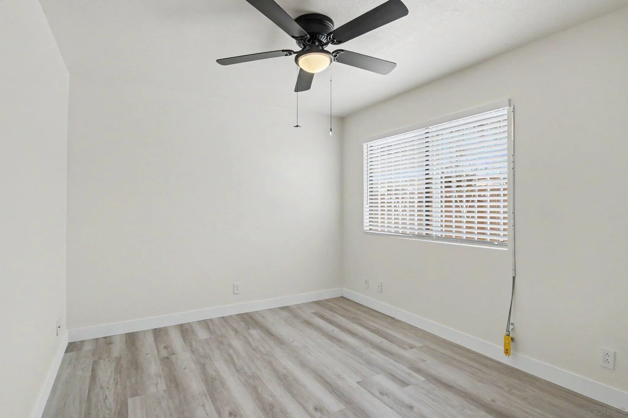 https://cdn.realtyfeed.com/cdn/127/260020887/49856d02e2f65a149f26835432ece480.webp