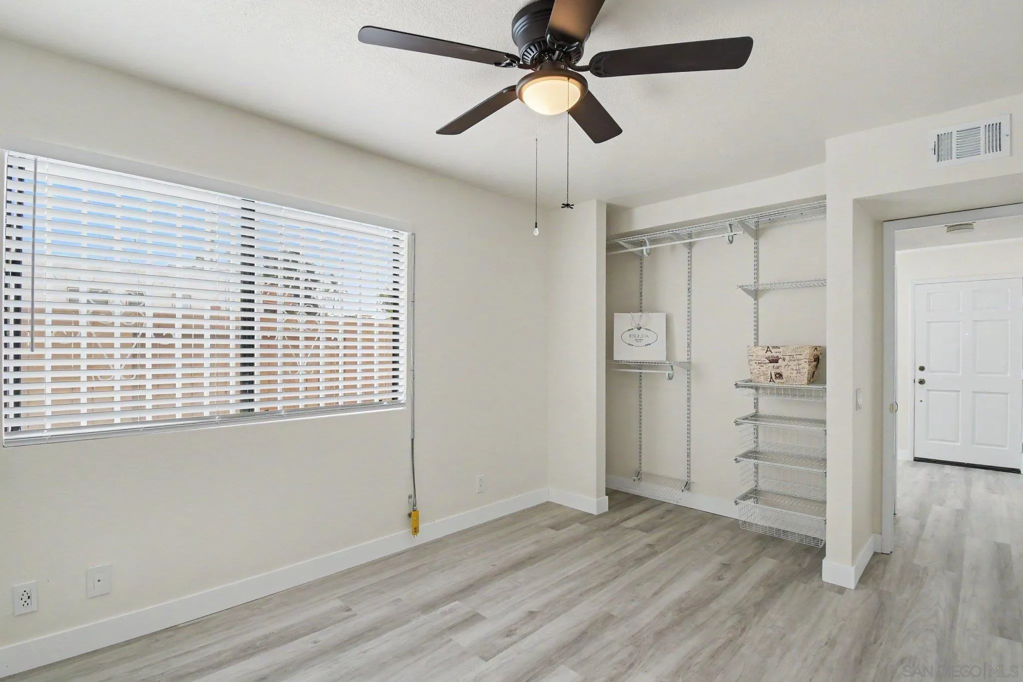 https://cdn.realtyfeed.com/cdn/127/260020887/8855615439026e19791e3fb80053cdbf.webp