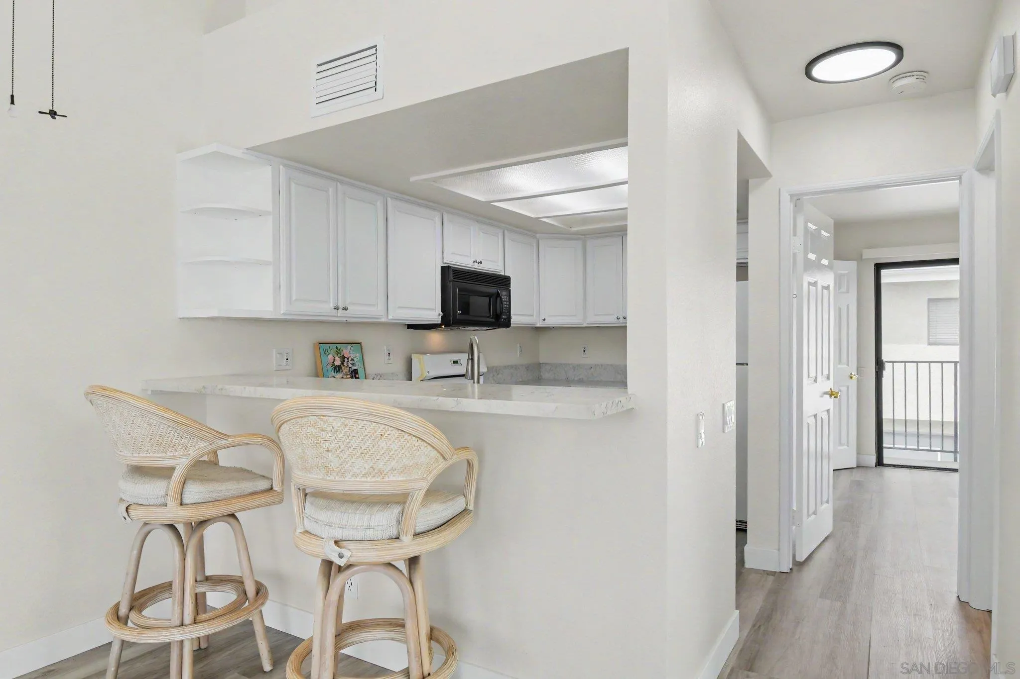 https://cdn.realtyfeed.com/cdn/127/260020887/a14f16845c9f85635f11e9e759fd4fa1.webp