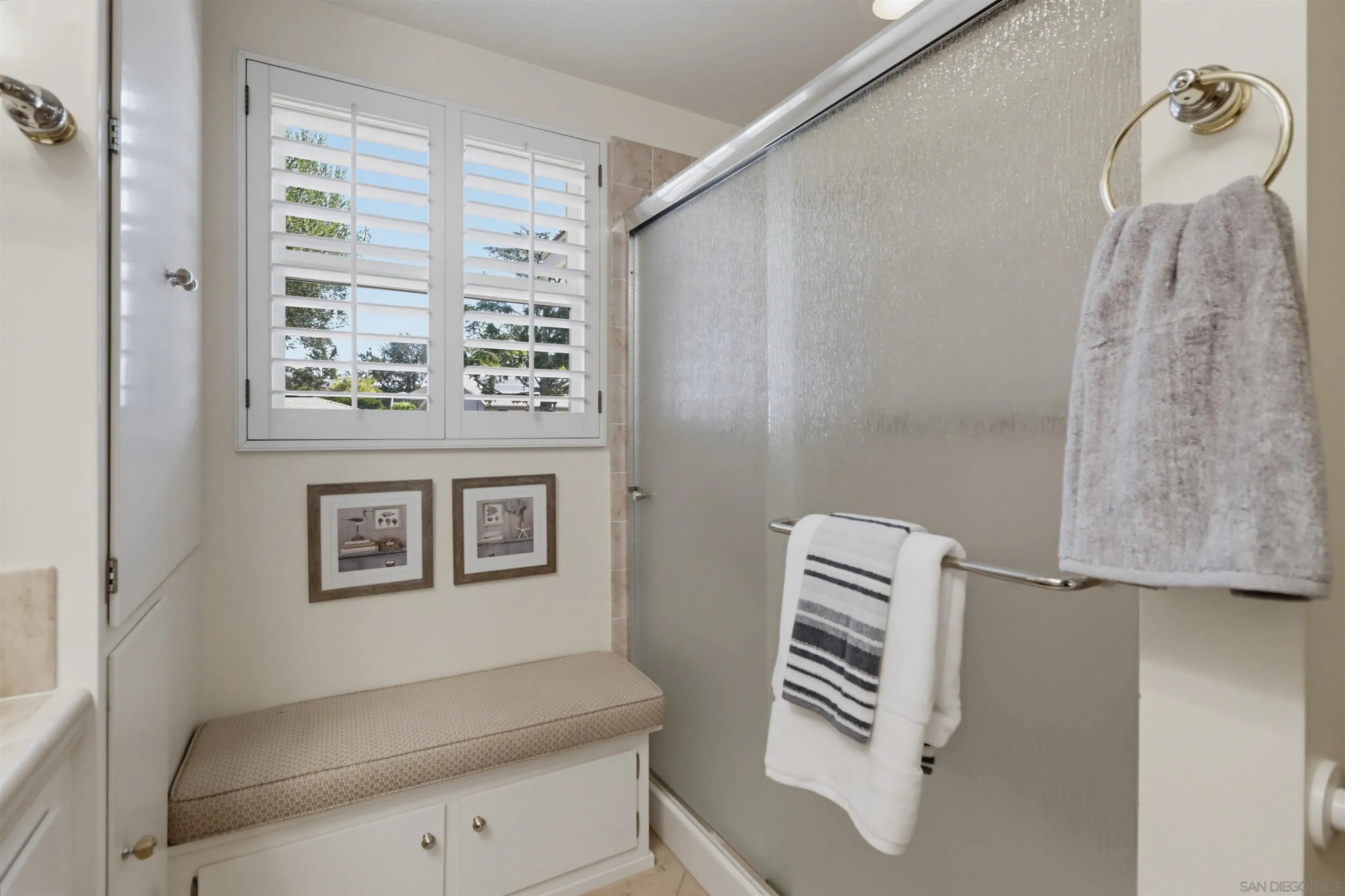 https://cdn.realtyfeed.com/cdn/127/260020888/002d0685f1b6b6030bead9fe6b464132.webp