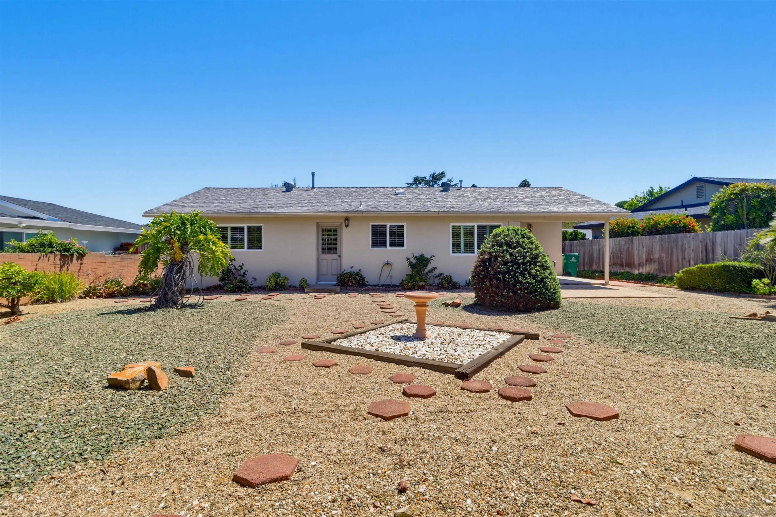https://cdn.realtyfeed.com/cdn/127/260020888/4fd76b356c04b096cbda50c31fcfae73.webp