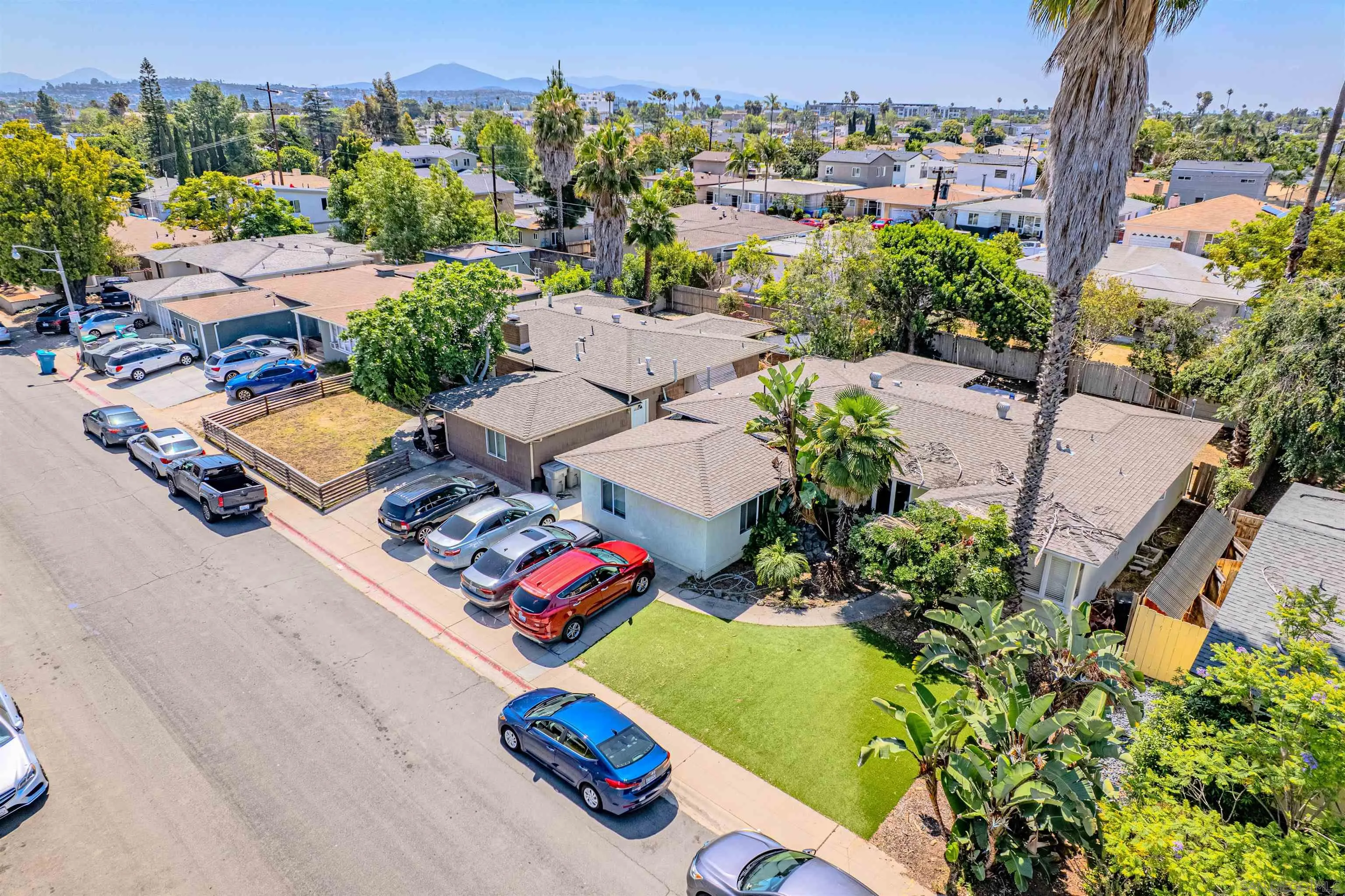 https://cdn.realtyfeed.com/cdn/127/260020889/360ca1f6b4a484a2821b397f8c6ba0a9.webp
