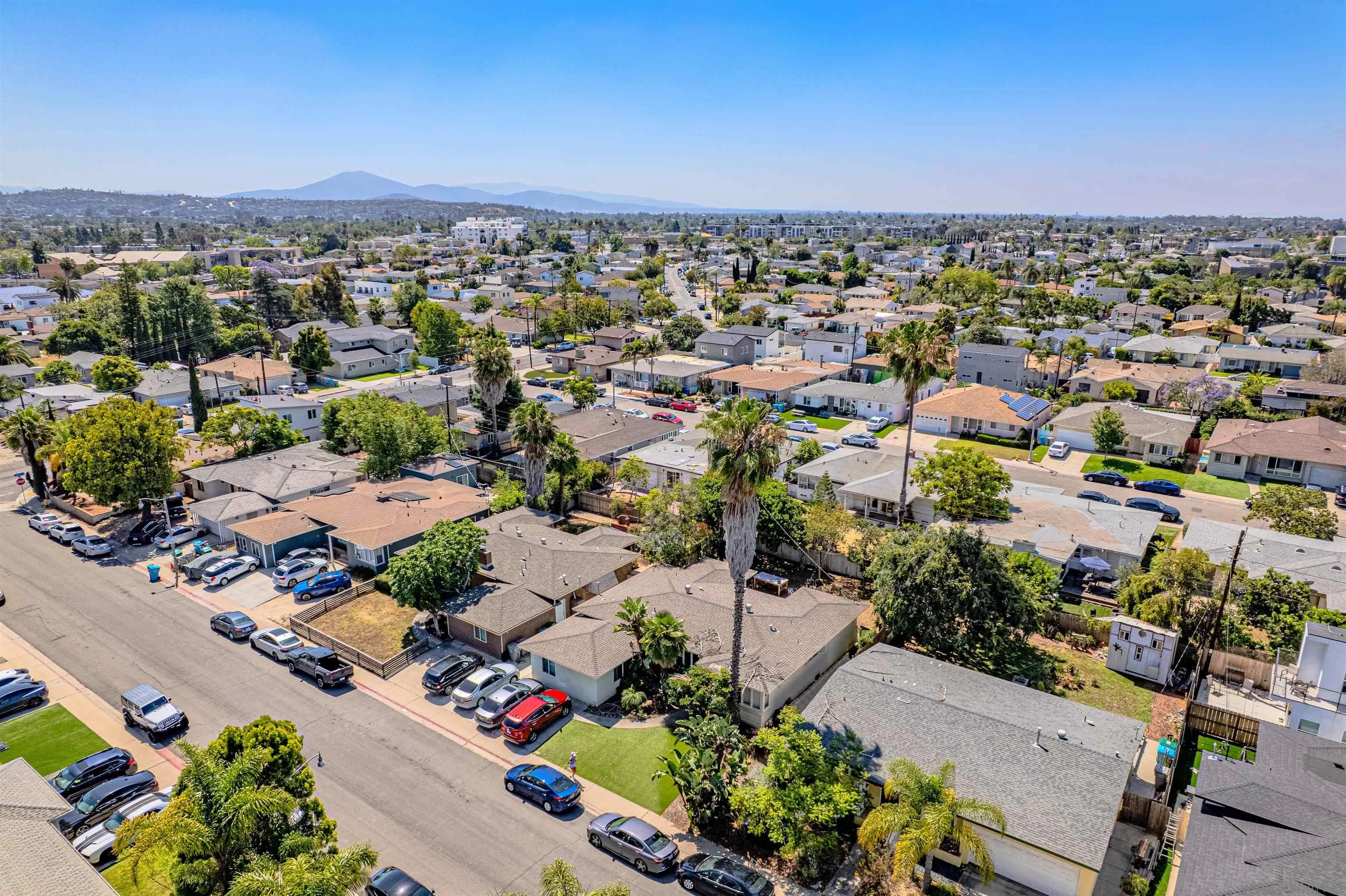 https://cdn.realtyfeed.com/cdn/127/260020889/fd5e13f88870c1922cd472a9bae2f3dd.webp