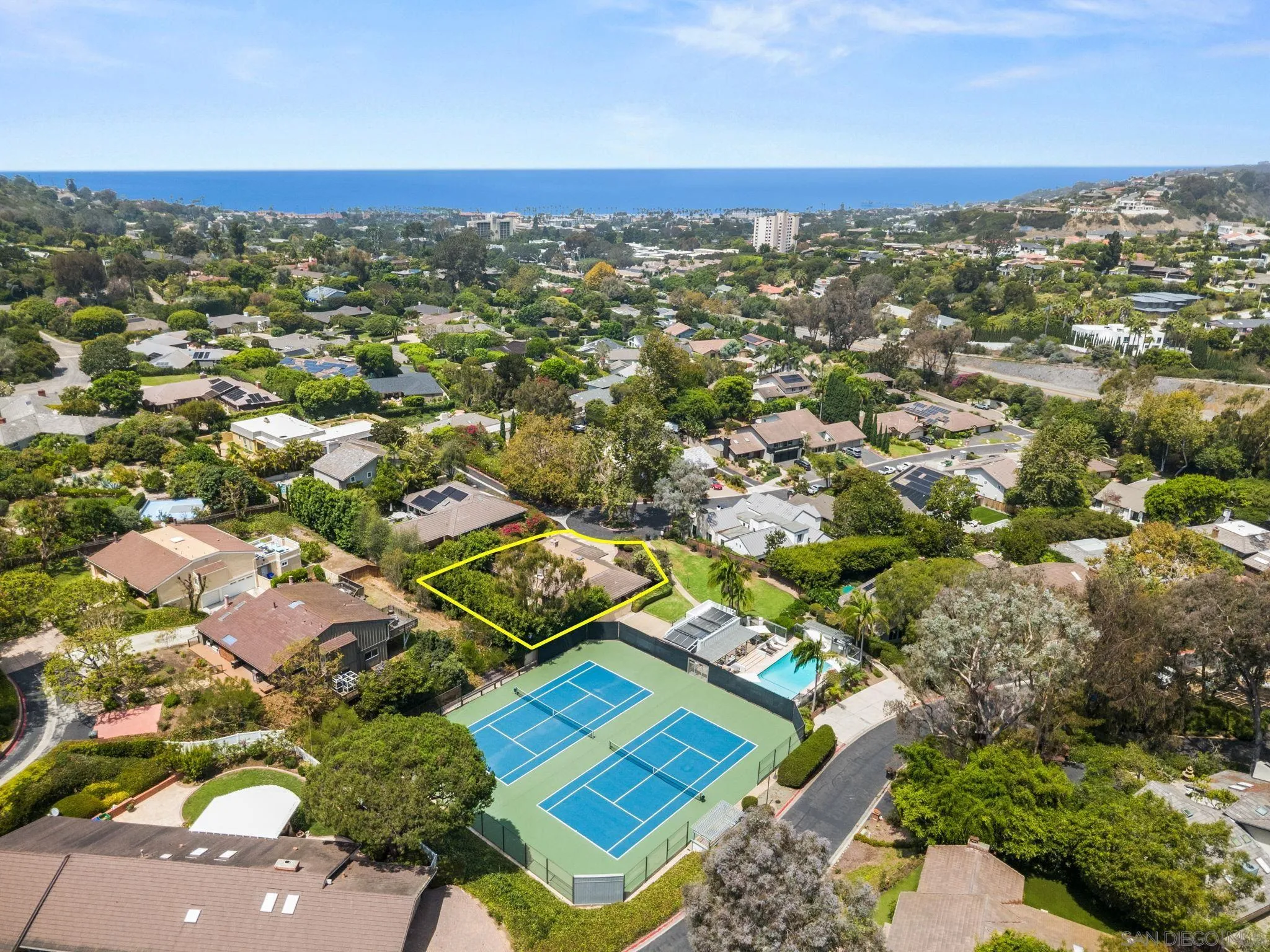 2560 Caminito La Paz, La Jolla, CA 92037 - Photo 3 of 25, La Jolla, CA