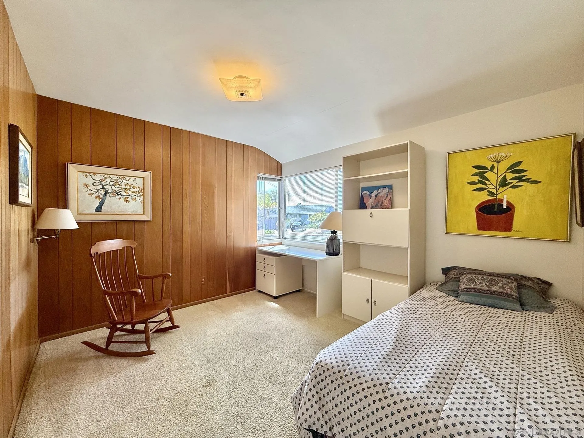 https://cdn.realtyfeed.com/cdn/127/260020895/5de28c01c1f90f9bfe8b5cd4a7b275bf.webp