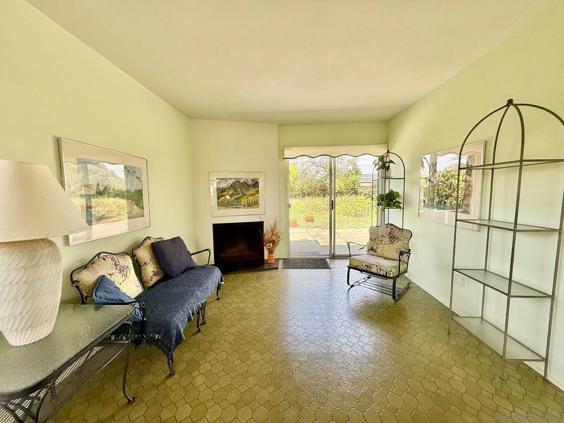 https://cdn.realtyfeed.com/cdn/127/260020895/95f35e66f224a35a16c41d138e29445e.webp