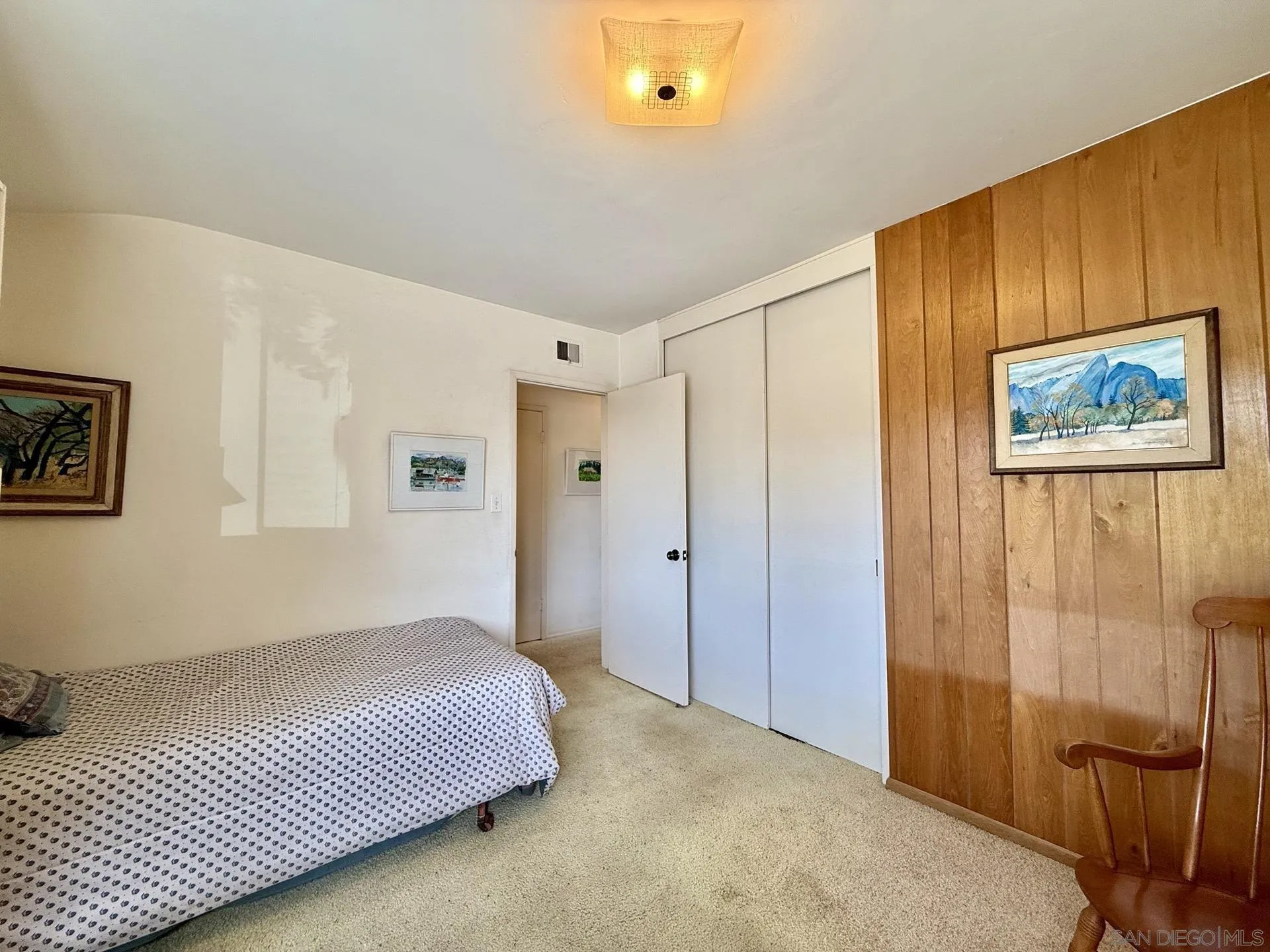 https://cdn.realtyfeed.com/cdn/127/260020895/cd2e61023c097d6af6ce28954f32fd0c.webp
