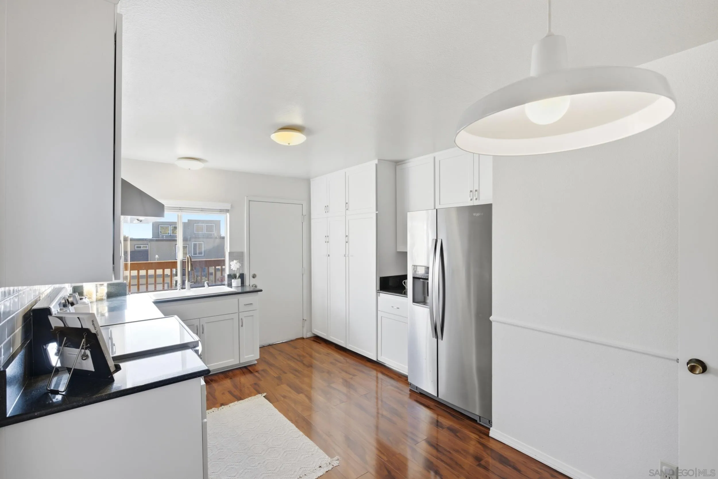 https://cdn.realtyfeed.com/cdn/127/260020897/89f6ff9c55a4c4717509e2e0e117131d.webp