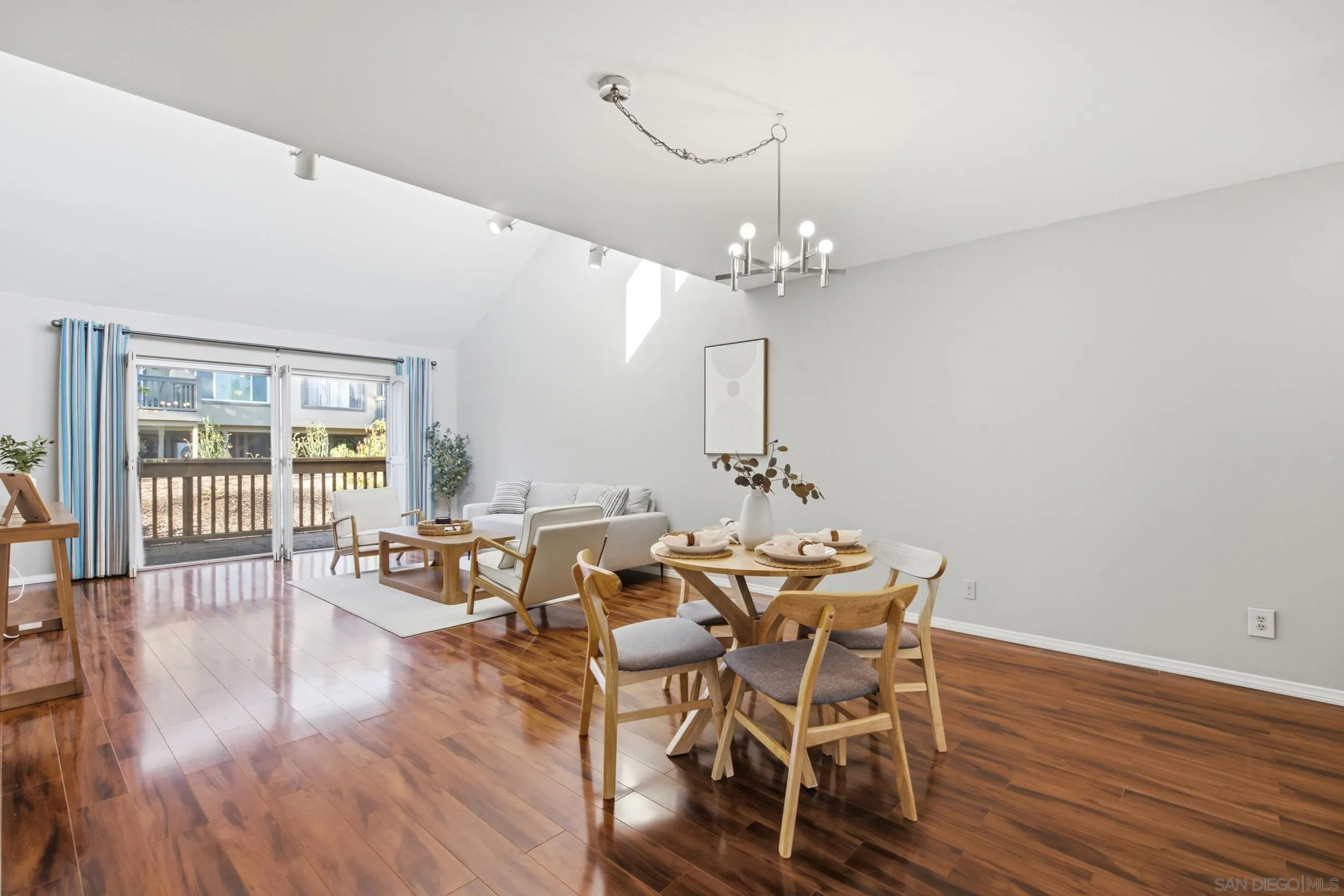 https://cdn.realtyfeed.com/cdn/127/260020897/d23ddb10021a4e96ebf24ad8d0776894.webp