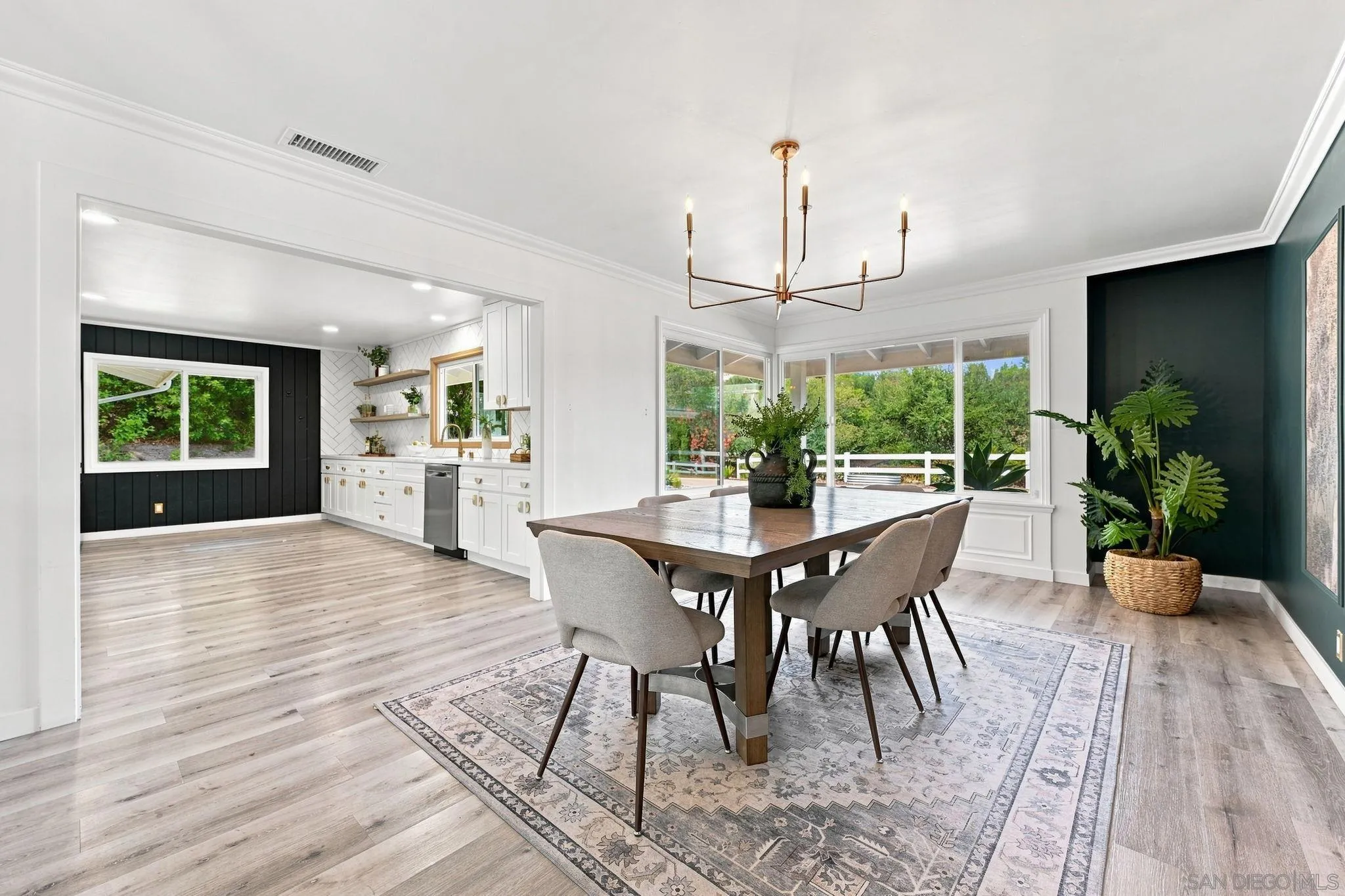https://cdn.realtyfeed.com/cdn/127/260020898/1aca1d8c4619c8ea78060a6e13589e2b.webp