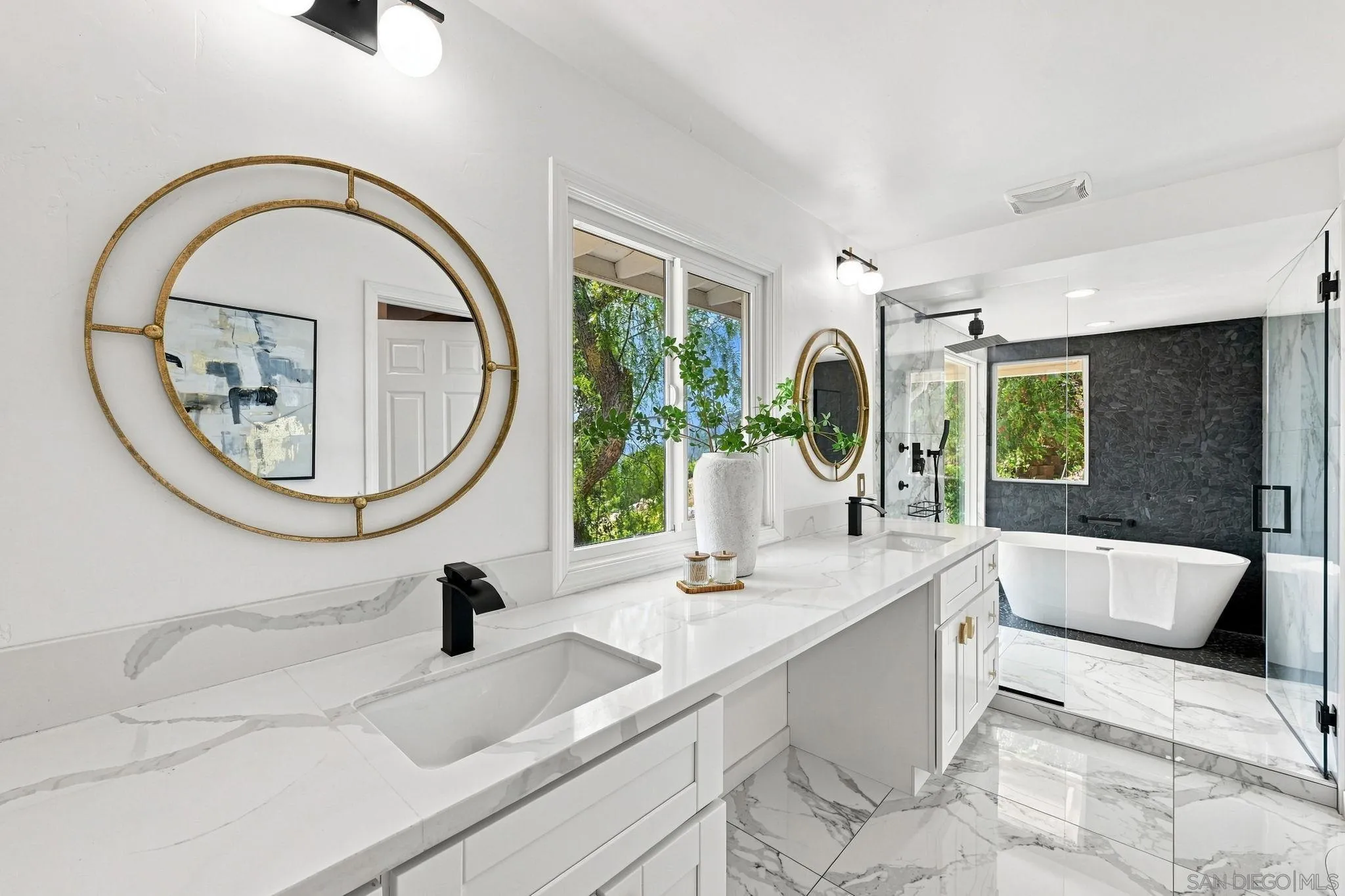 https://cdn.realtyfeed.com/cdn/127/260020898/5f9a14bc65990b54b7cc90114cb1ac3c.webp
