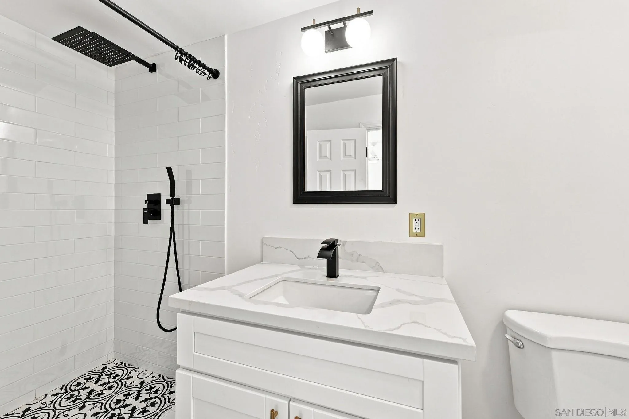 https://cdn.realtyfeed.com/cdn/127/260020898/b6ca340f4d46152ea2efad24d7c8ae76.webp