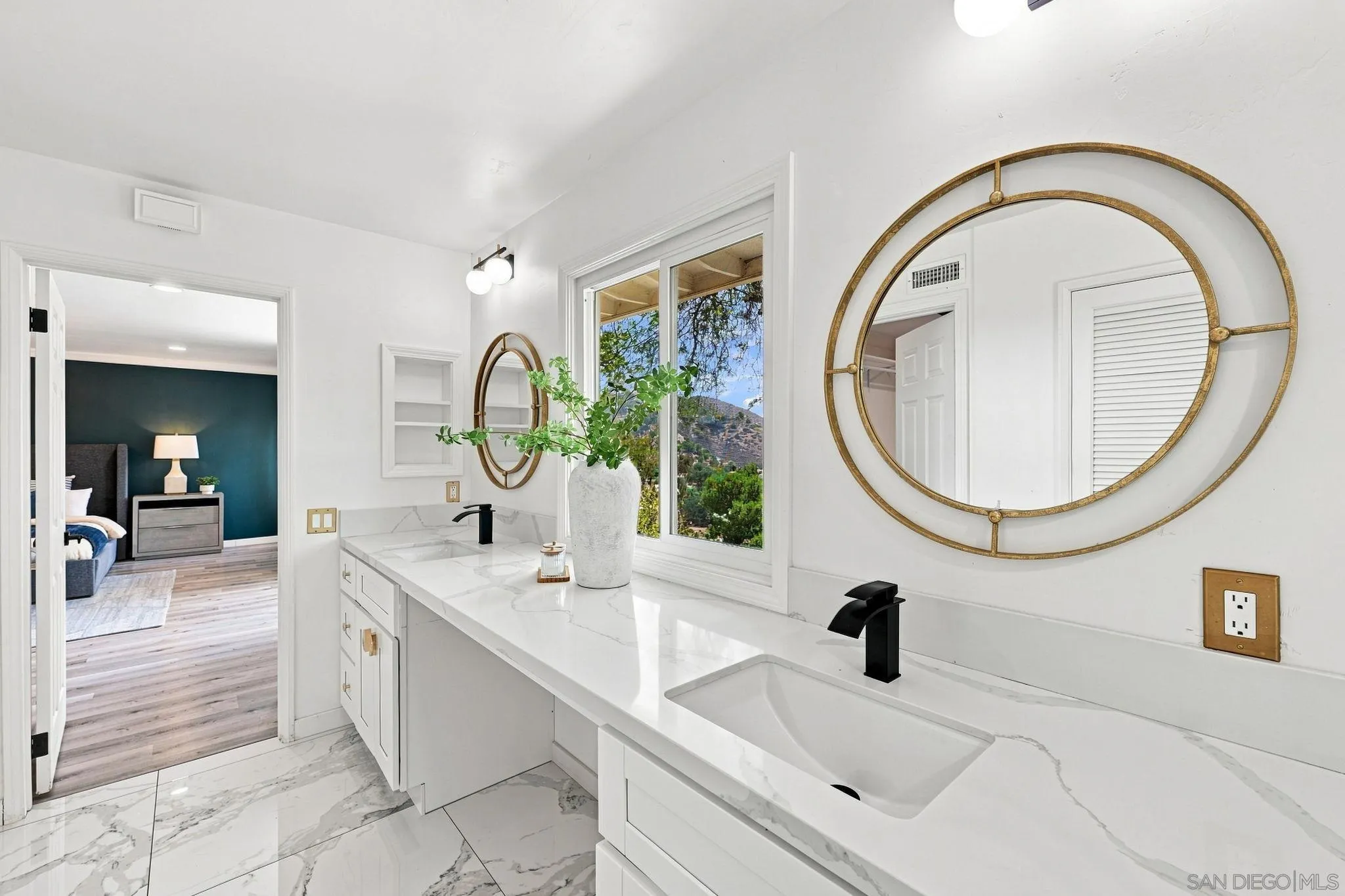 https://cdn.realtyfeed.com/cdn/127/260020898/efc9b6a57ea6e9a8f9743028c4b5dffc.webp