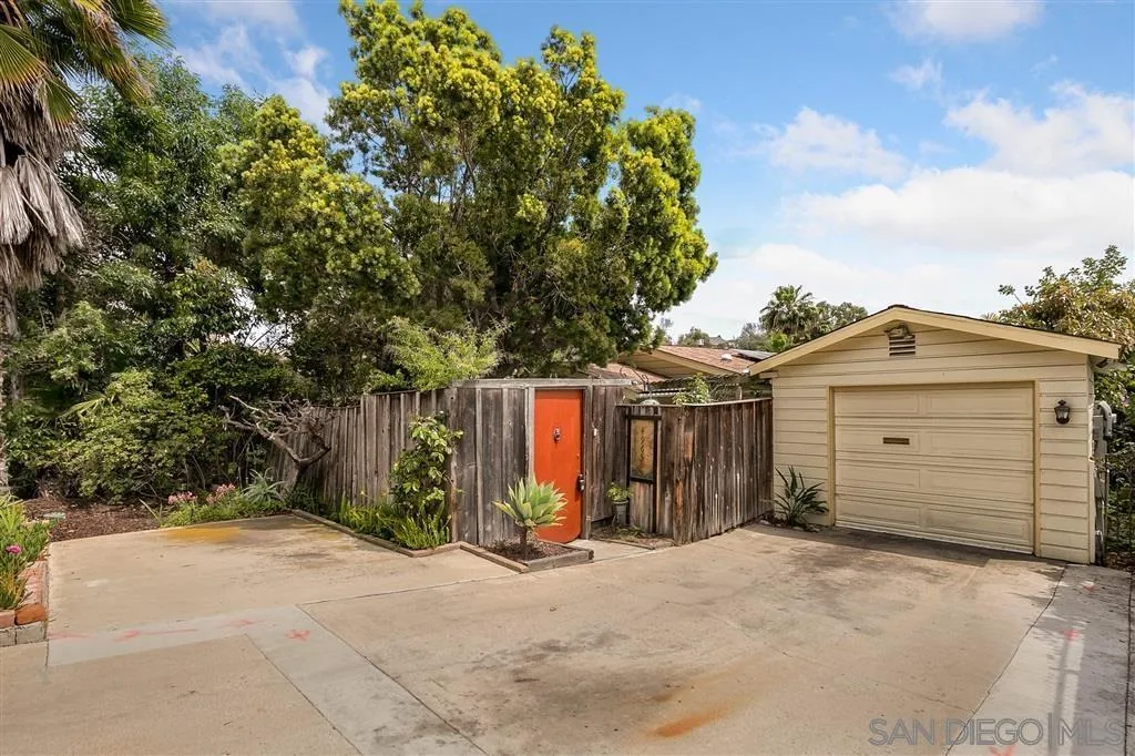 https://cdn.realtyfeed.com/cdn/127/2600209/de18e5d813dc213148a07d4492c319c9.webp