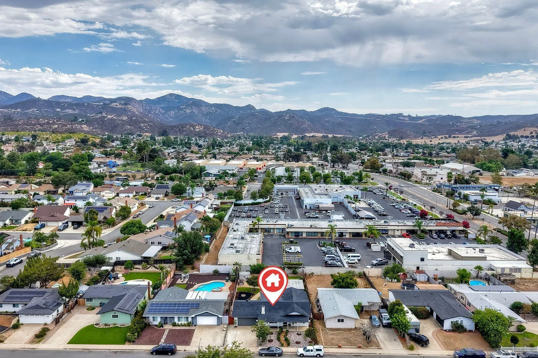 https://cdn.realtyfeed.com/cdn/127/260020900/3f8ce9f436dc19b36df46ac2c6ee5873.webp