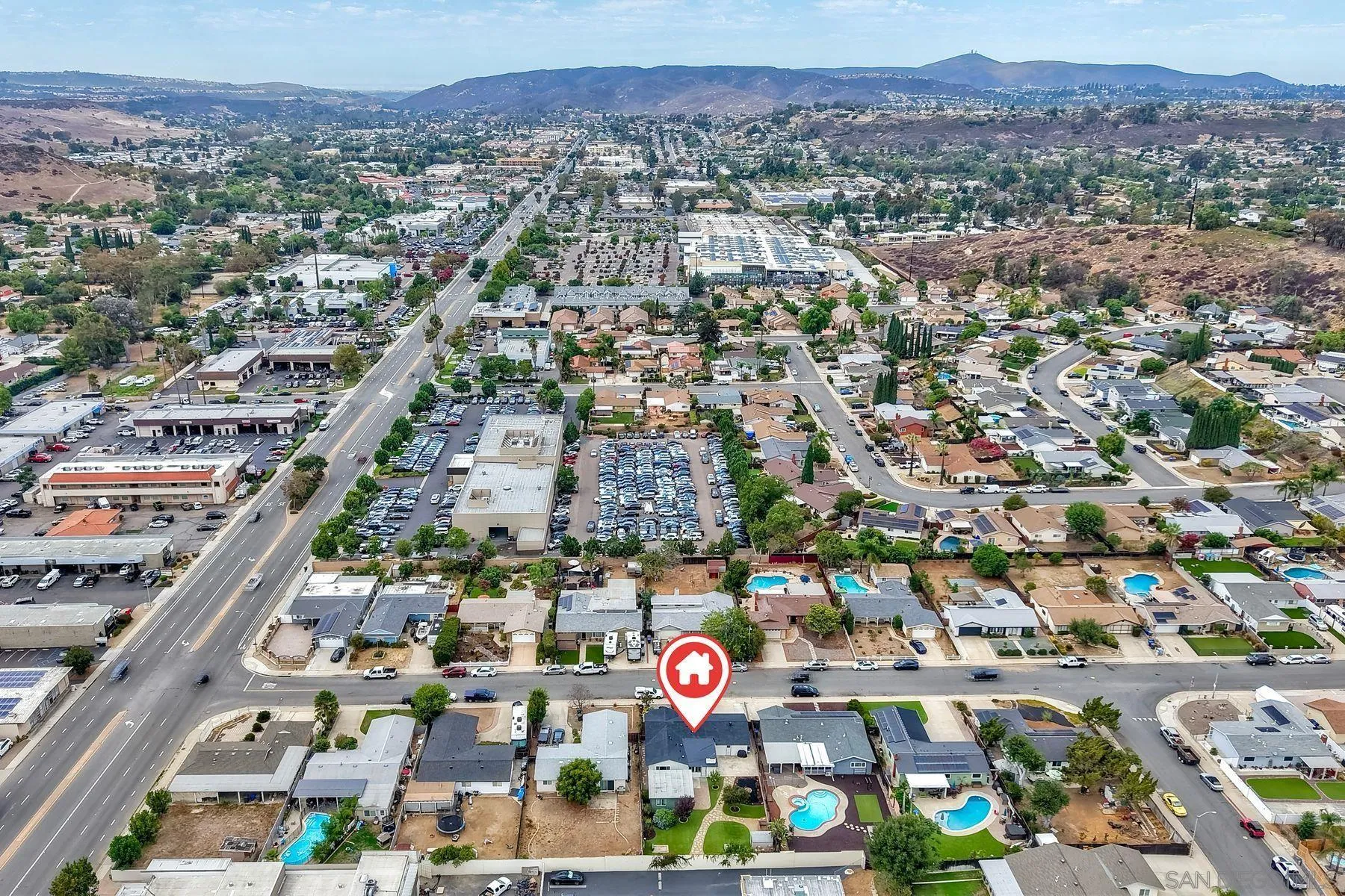 https://cdn.realtyfeed.com/cdn/127/260020900/5f04e3eb1ade962d030cb61ee3bf3223.webp