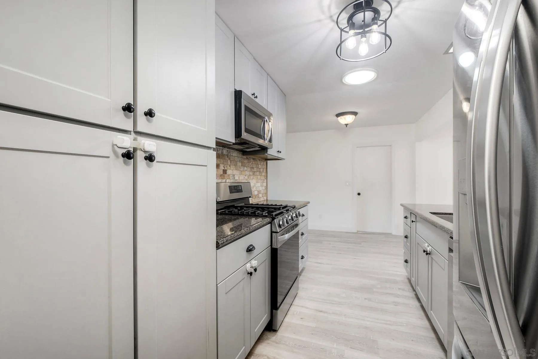 https://cdn.realtyfeed.com/cdn/127/260020900/6dd0748deaf10c45d969e23ba4f9bc83.webp