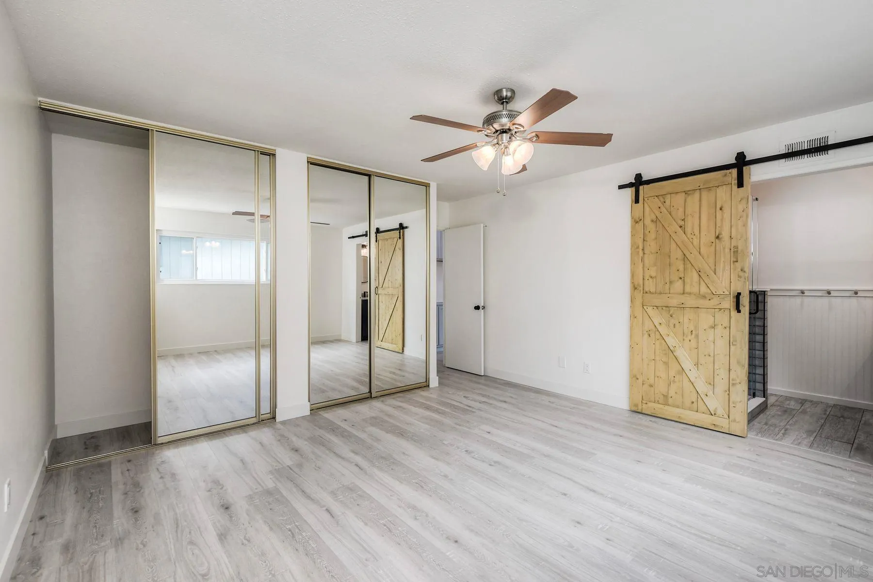 https://cdn.realtyfeed.com/cdn/127/260020900/beabbfd8290e57e3a2ab8a4cd6b7ebcd.webp