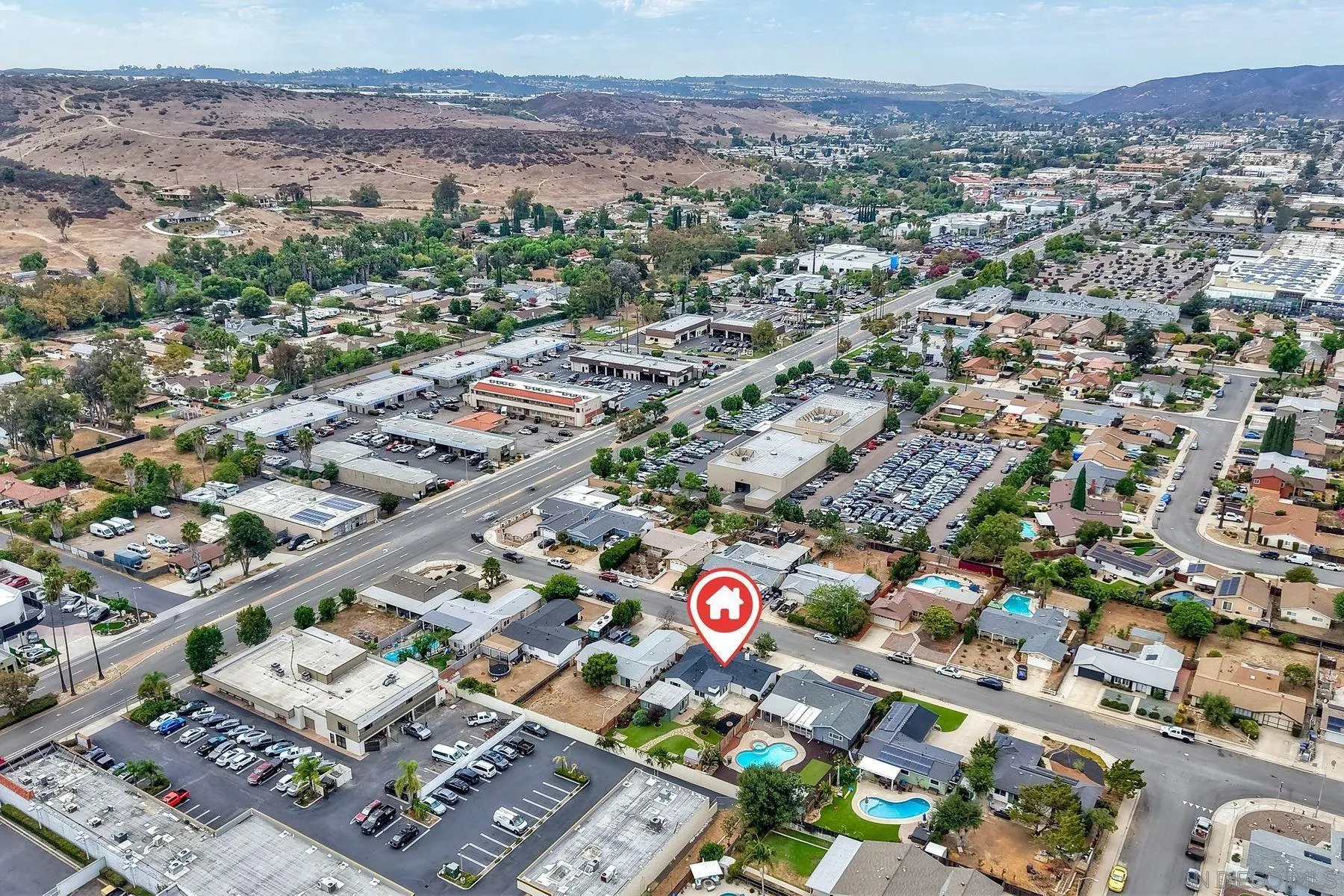 https://cdn.realtyfeed.com/cdn/127/260020900/fa88668bdc711bd2f74e766b94dff607.webp