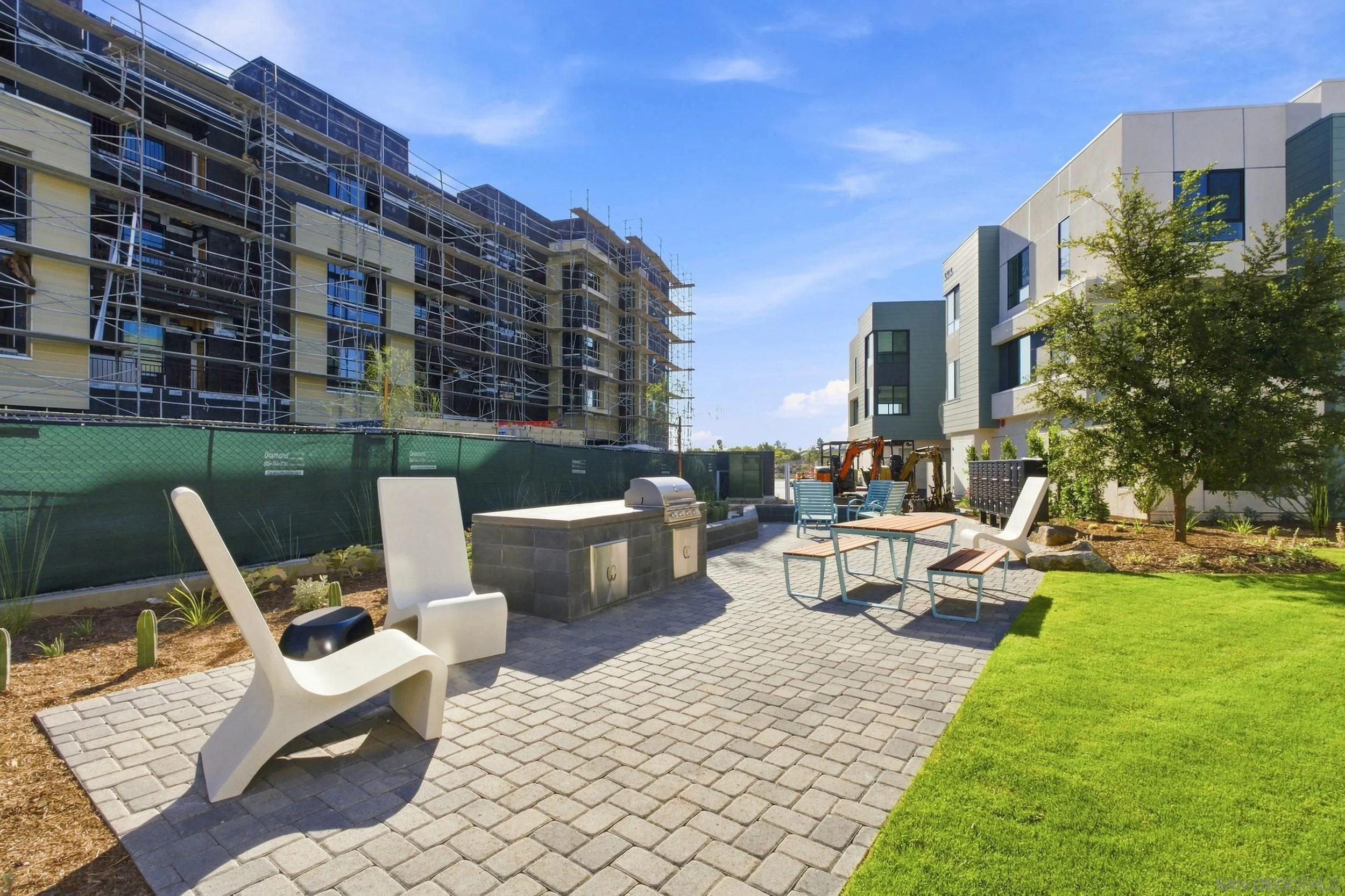 https://cdn.realtyfeed.com/cdn/127/260020905/35f7719e7f782ee4eec1da8742bf2599.webp