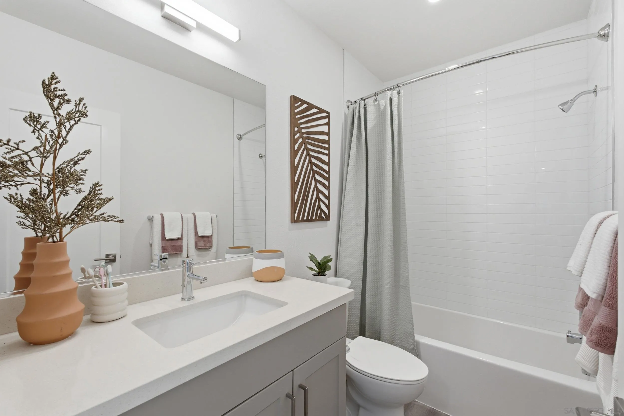 https://cdn.realtyfeed.com/cdn/127/260020905/d612cb06eec78ff3cecad8f449511600.webp