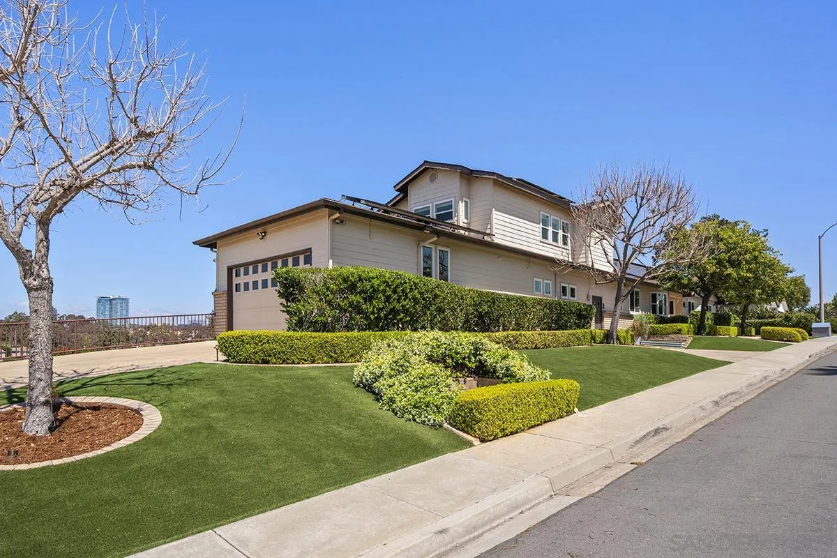 https://cdn.realtyfeed.com/cdn/127/260020906/22b557c6f00a11a568bf219b181c88f5.webp