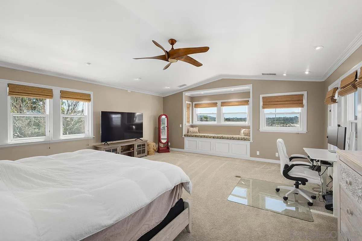 https://cdn.realtyfeed.com/cdn/127/260020906/a4142a946f799152f75c4372fb390e1a.webp