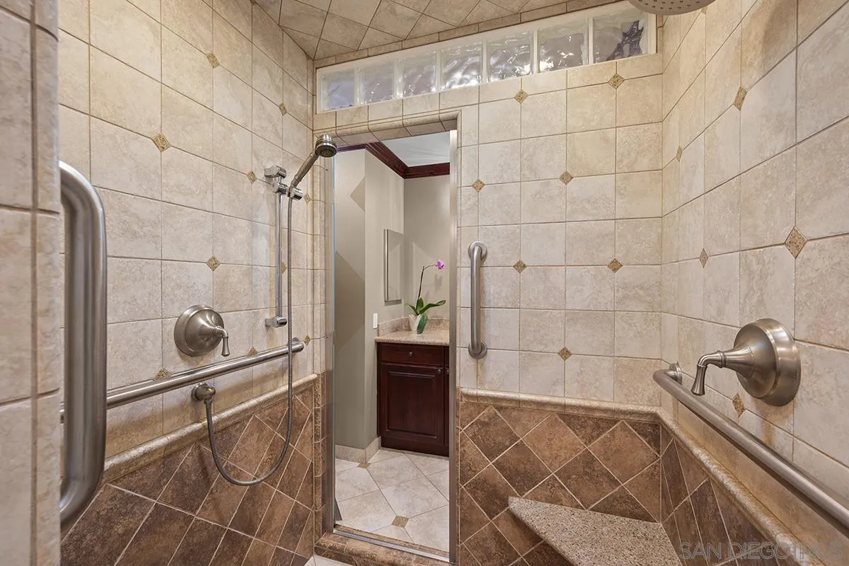 https://cdn.realtyfeed.com/cdn/127/260020906/a48a883a1f7153fb59cf9a849a477c00.webp