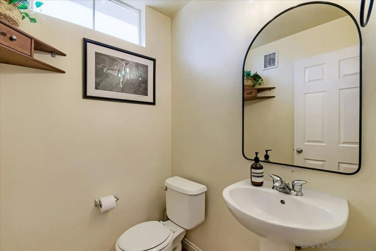 https://cdn.realtyfeed.com/cdn/127/260020907/f61b356a9a0d2167d1649d0804479a19.webp