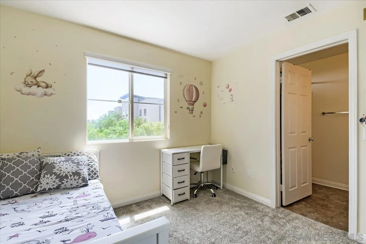 https://cdn.realtyfeed.com/cdn/127/260020907/fef20c48fe1442359bb811b54bd4e454.webp