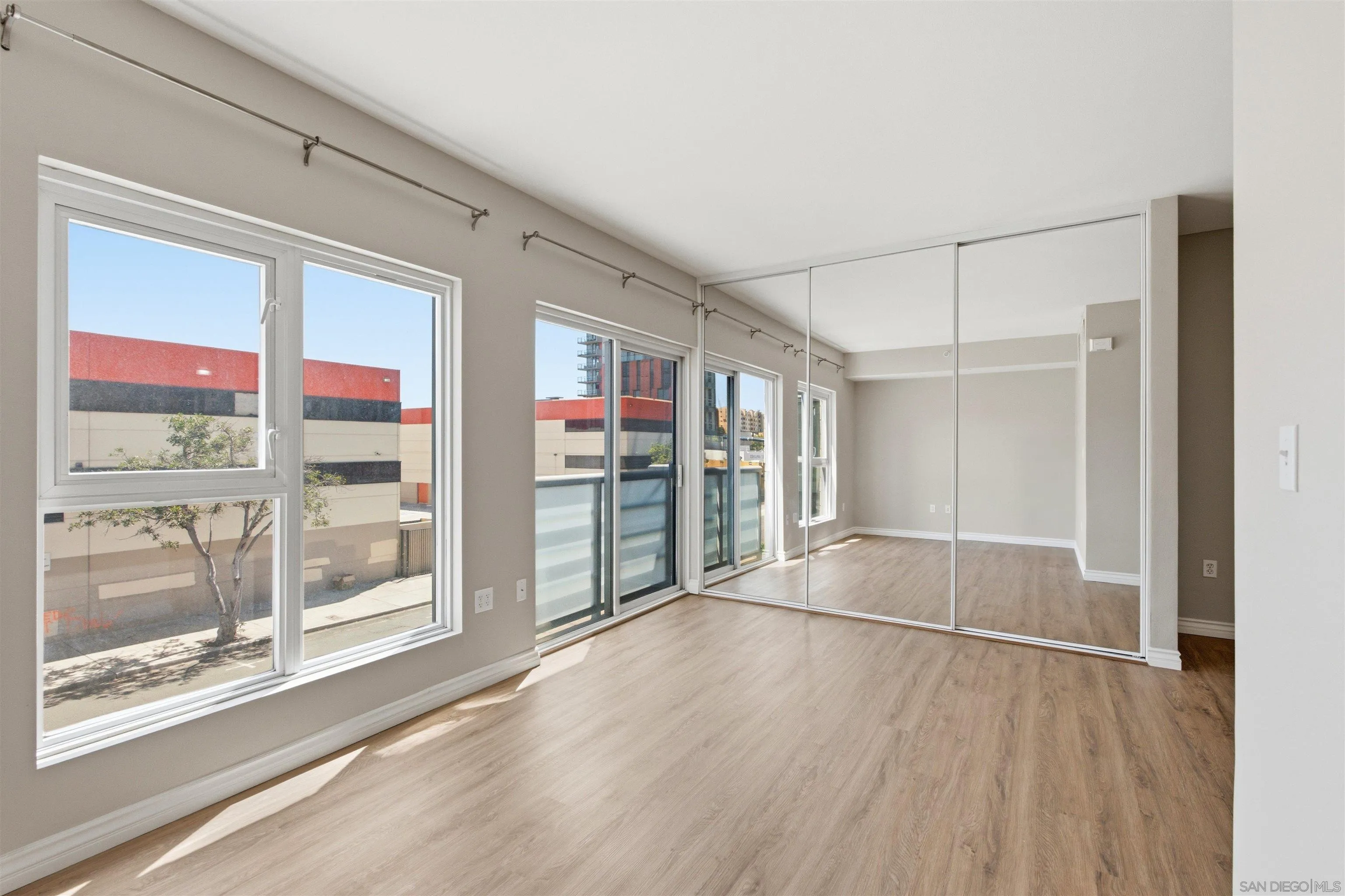 https://cdn.realtyfeed.com/cdn/127/260020914/686264f5bd5676a25681fc8ee8b6ce70.webp