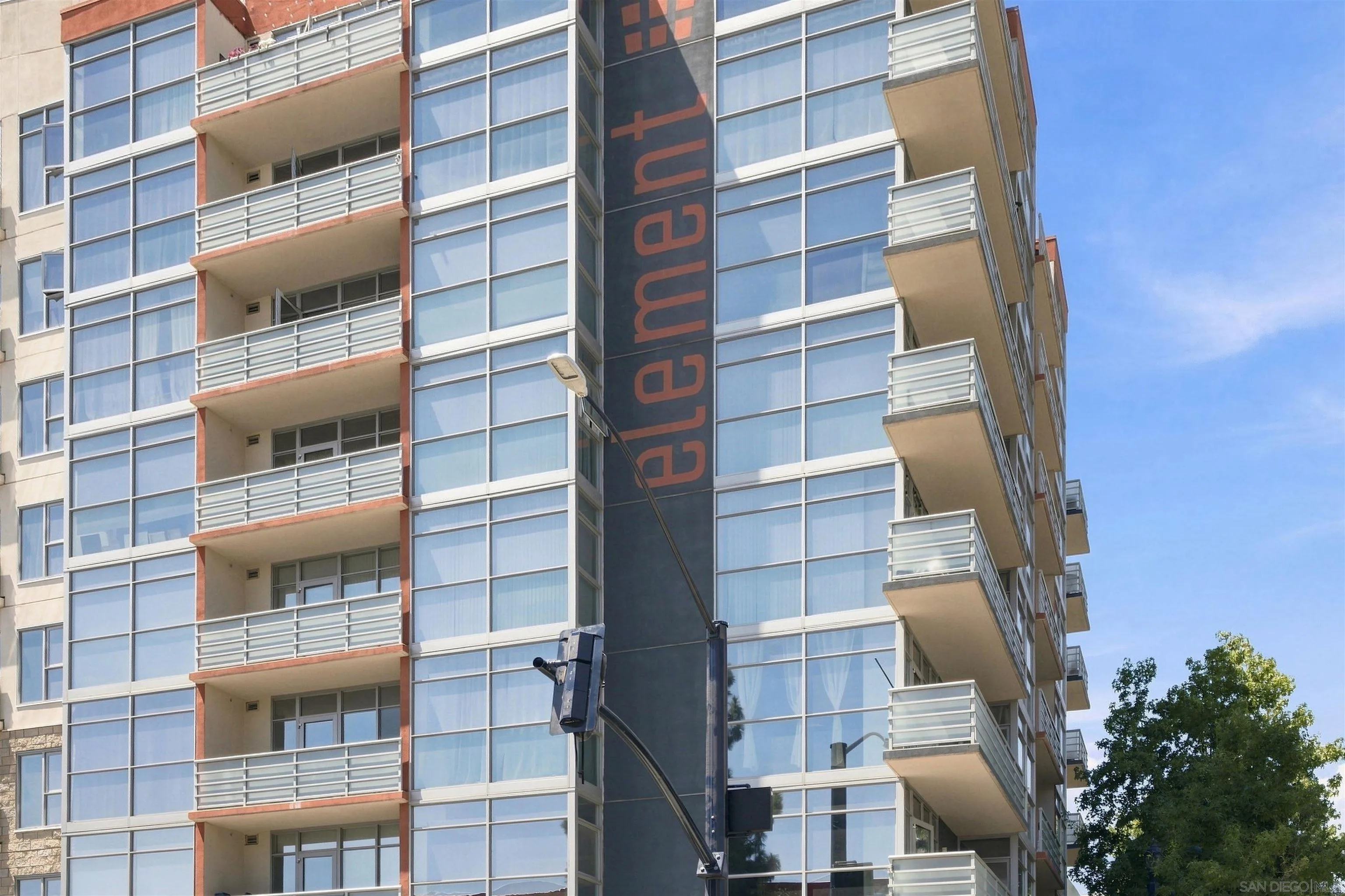 https://cdn.realtyfeed.com/cdn/127/260020914/87011d7cc952daa14e842d09d689cd3f.webp
