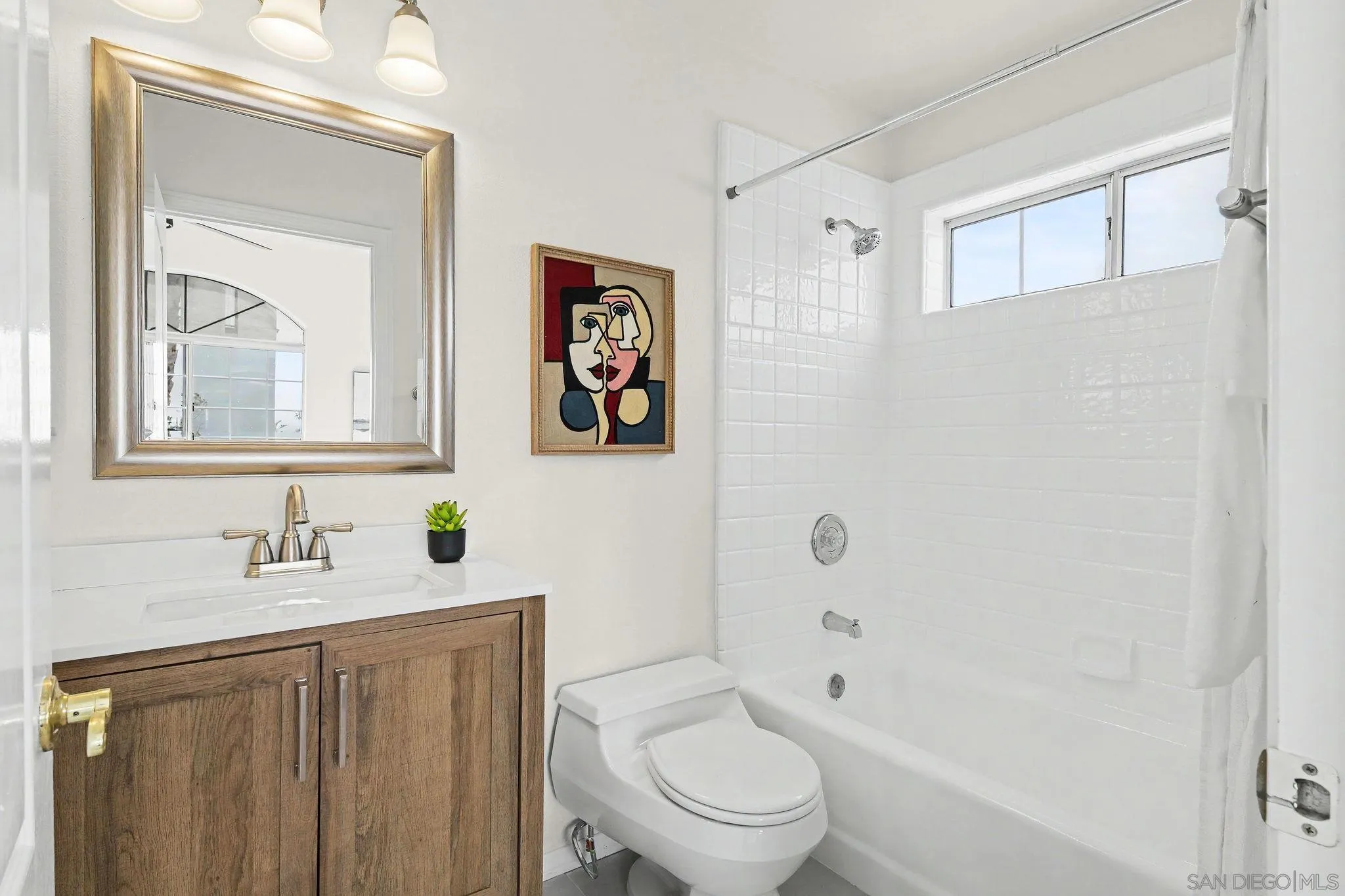 https://cdn.realtyfeed.com/cdn/127/260020918/e21e7086344034fd1354e3cb9e6d75d3.webp