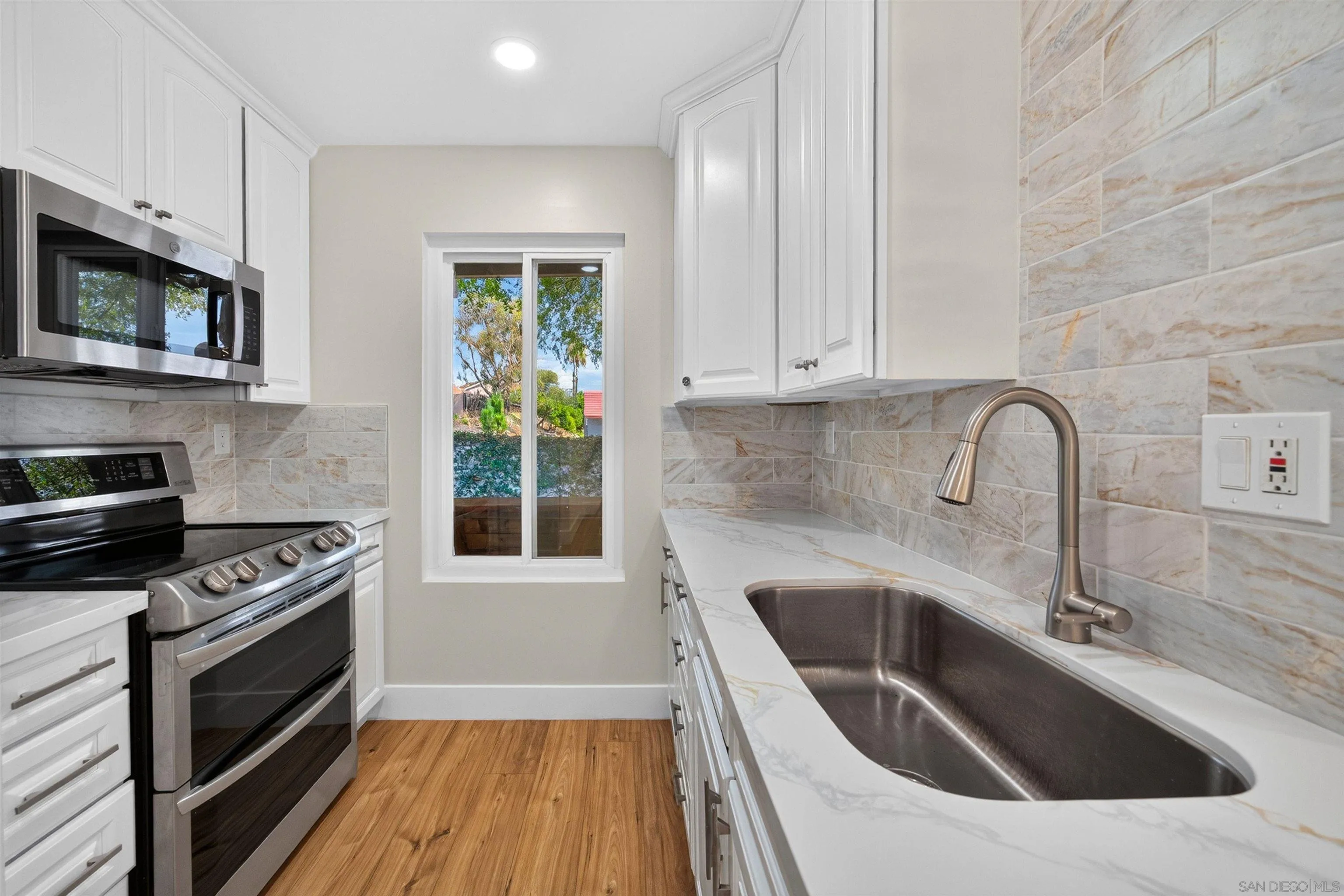 https://cdn.realtyfeed.com/cdn/127/260020919/78169a62dca7f5ef9fe6c6aa0b57aa0d.webp