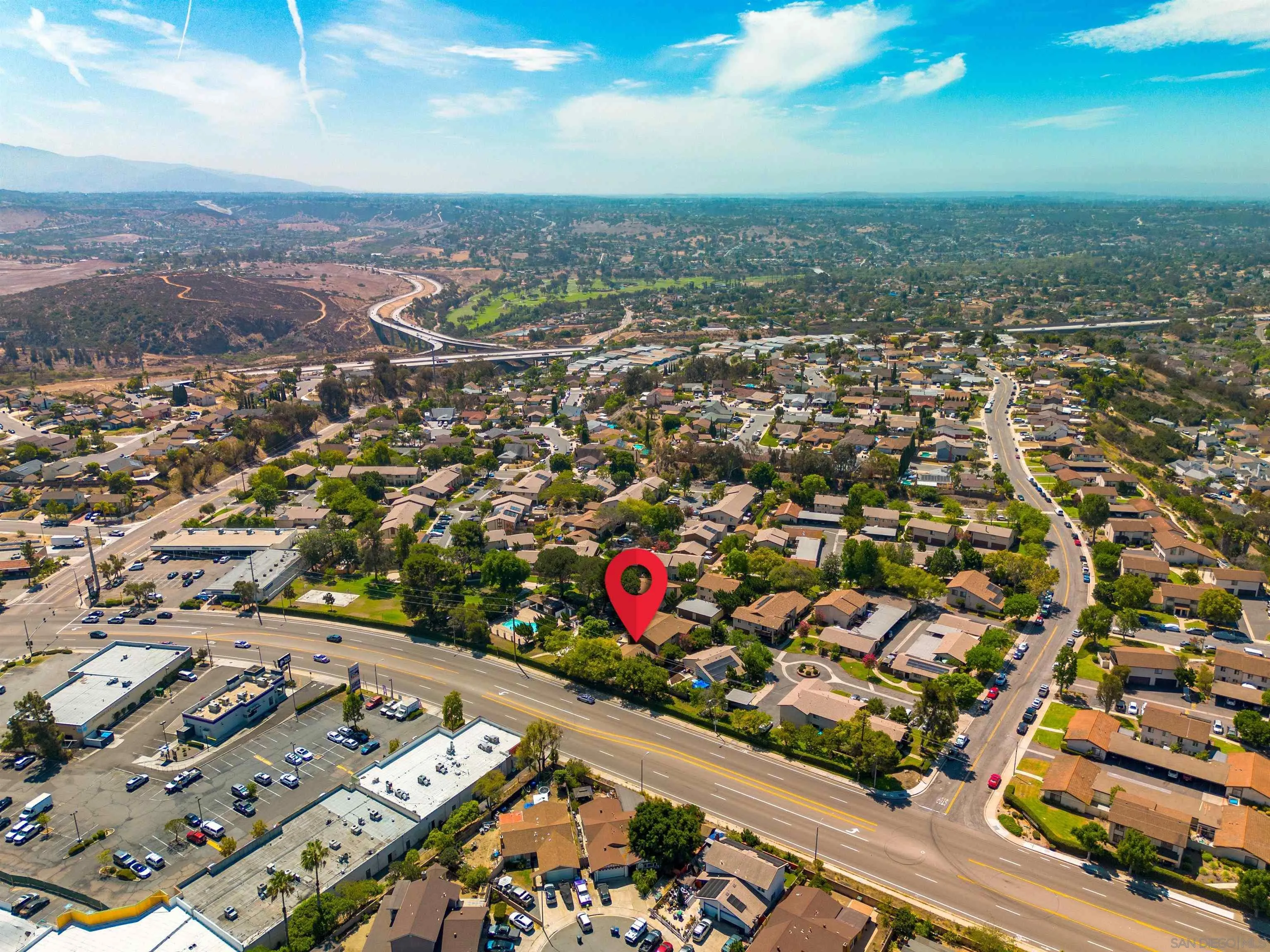 https://cdn.realtyfeed.com/cdn/127/260020919/9dfeb452d2c60ce3b92dd2248fe10918.webp