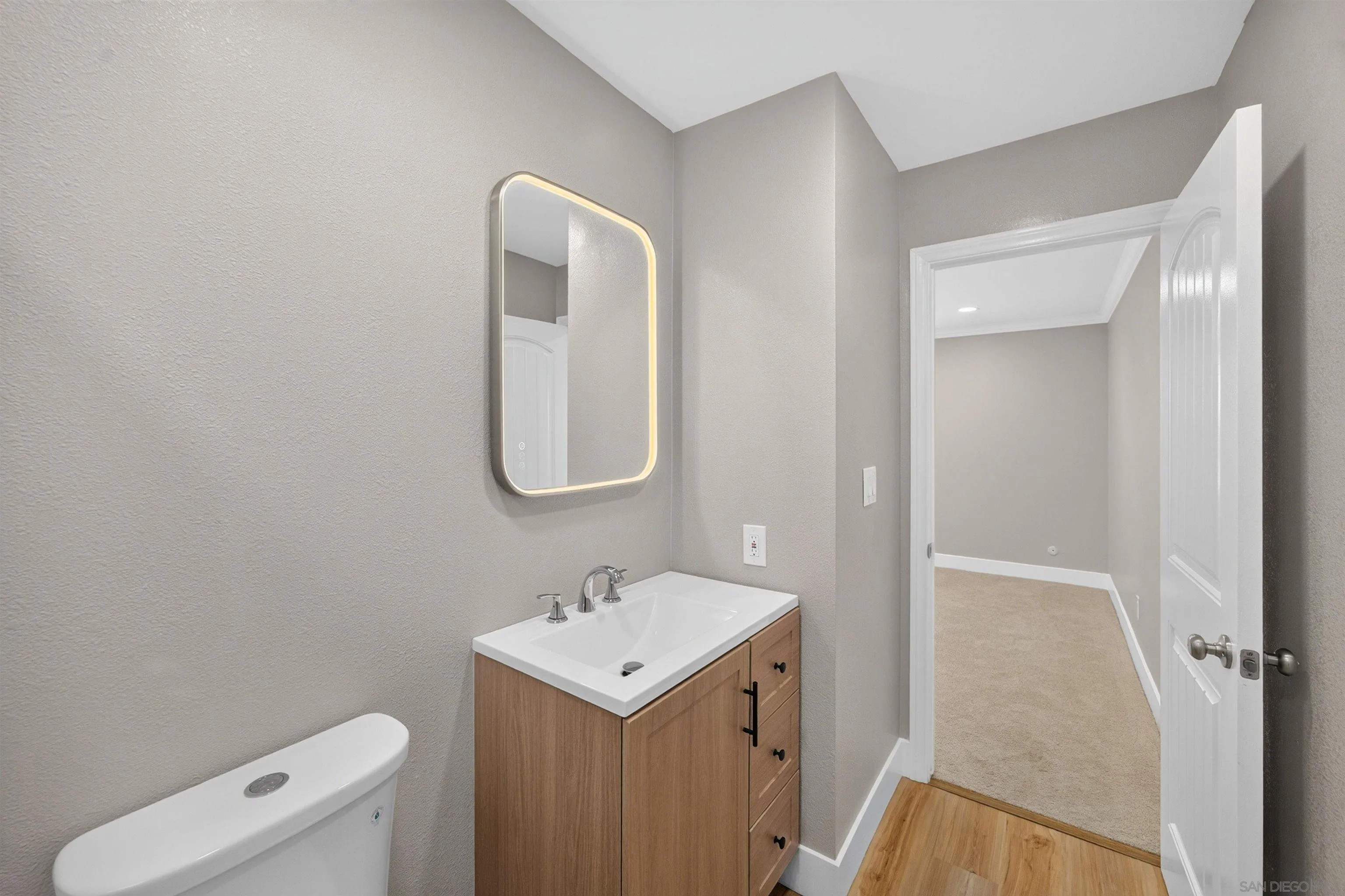 https://cdn.realtyfeed.com/cdn/127/260020919/b13c52bb39d15b4d33a62b16dfc24672.webp